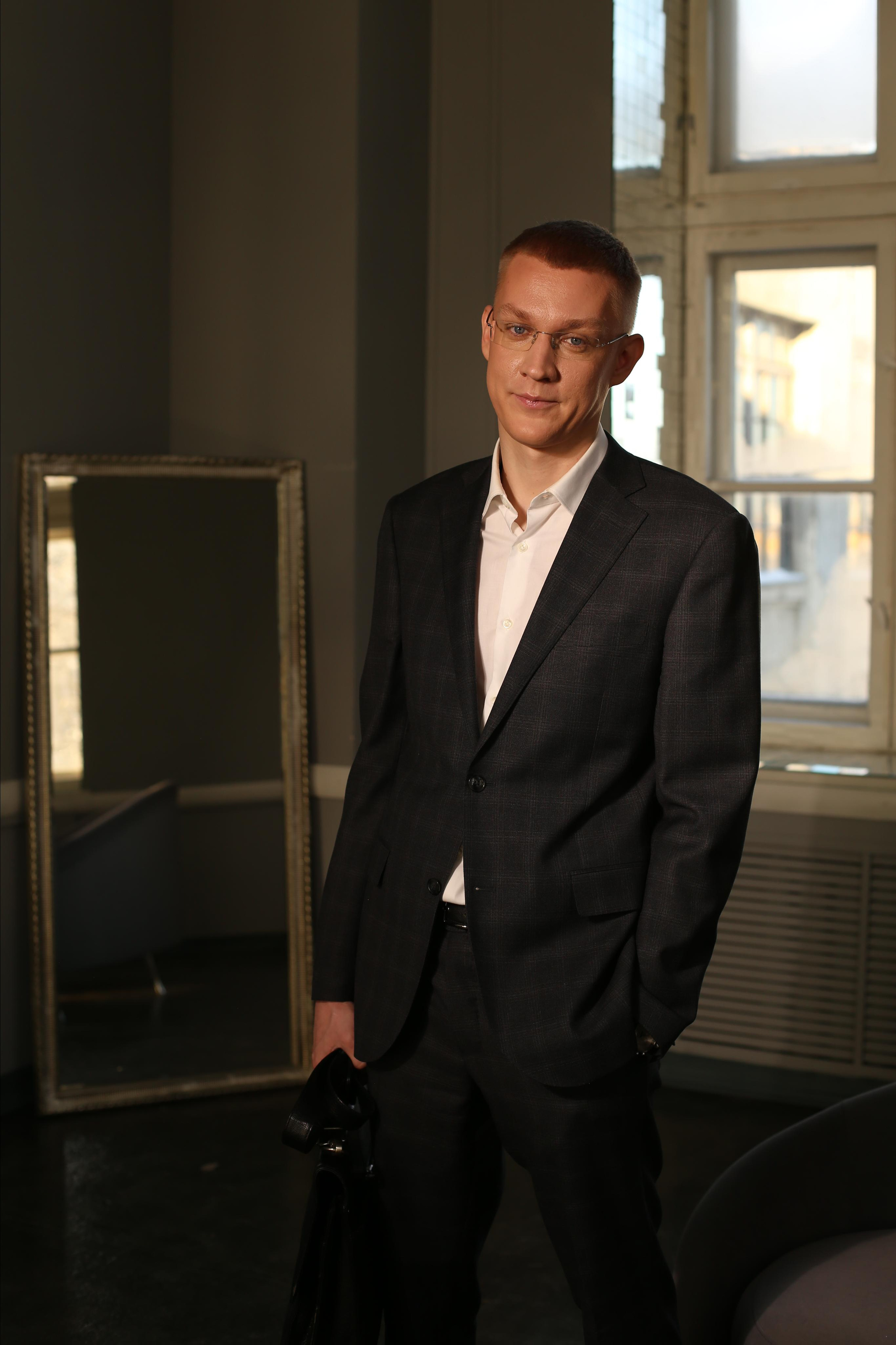 Lawyer Evgeny. Photographer in Montenegro — professional photoshoots