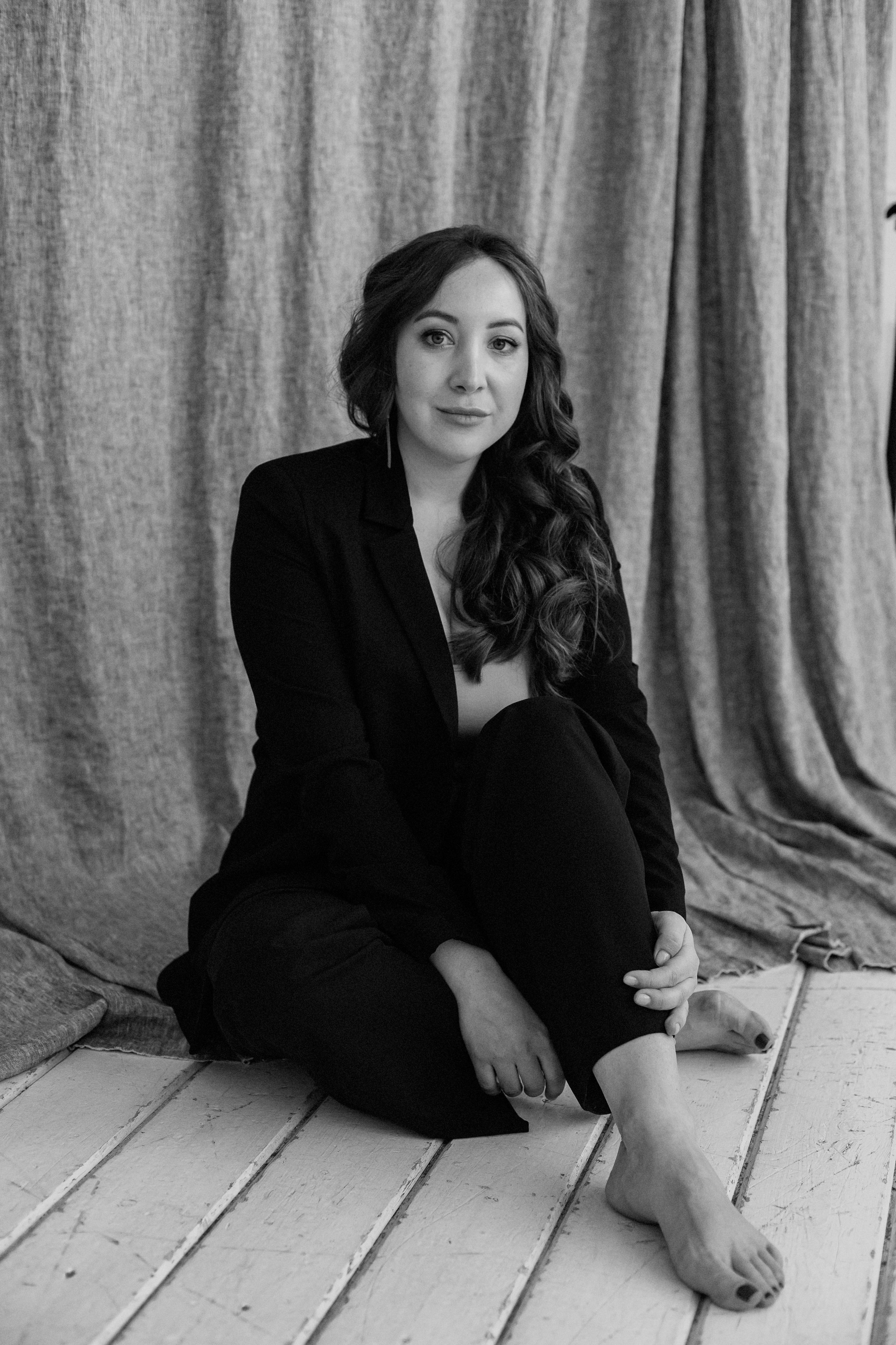 Finansist Daria. Fotograf u Crnoj Gori-porodično fotografisanje sa djecom, lovestory, nekretnine