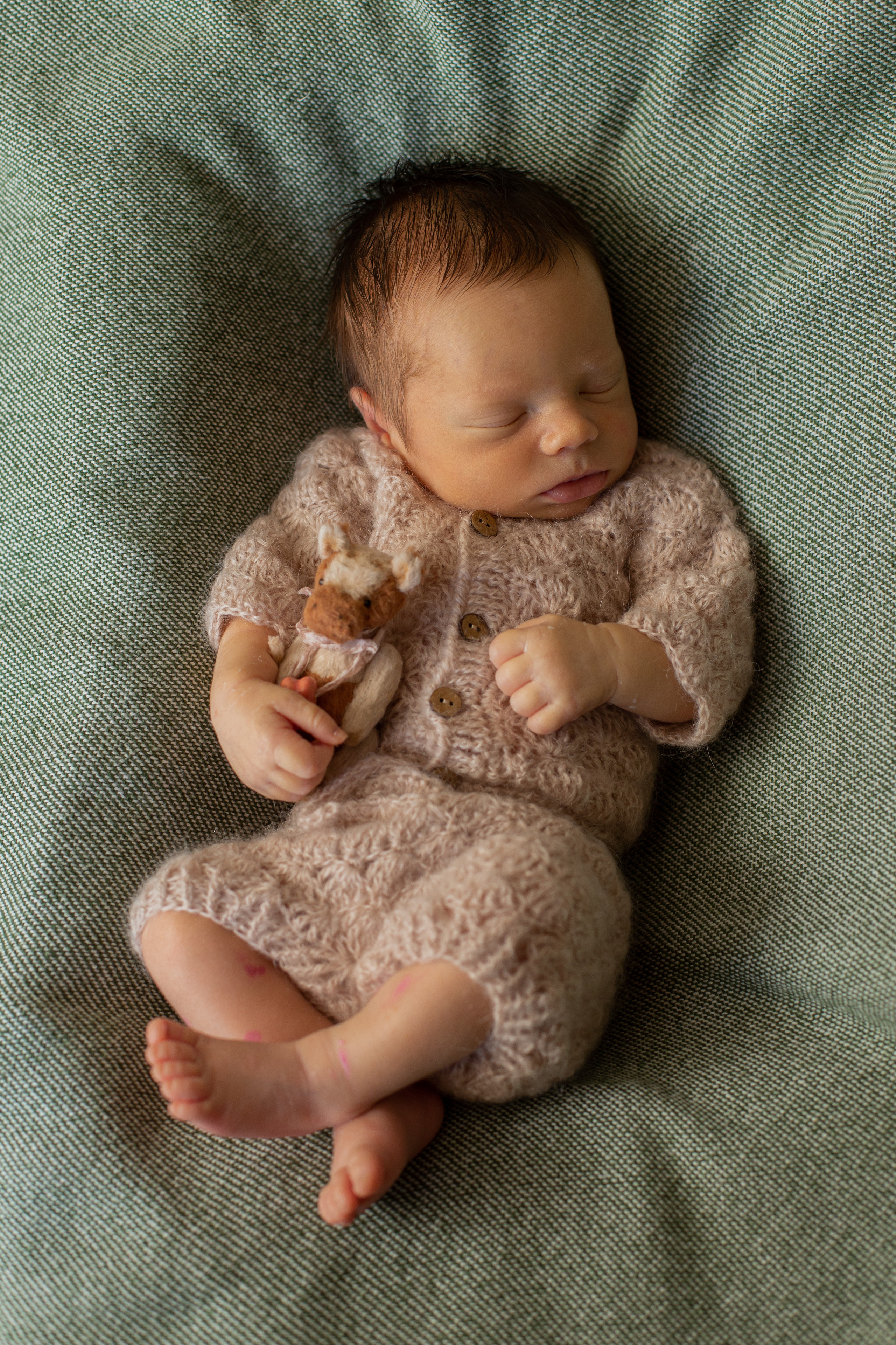 Фотосессия новорожденного в Нижнем Новгороде. Photographer in Montenegro — professional photoshoots