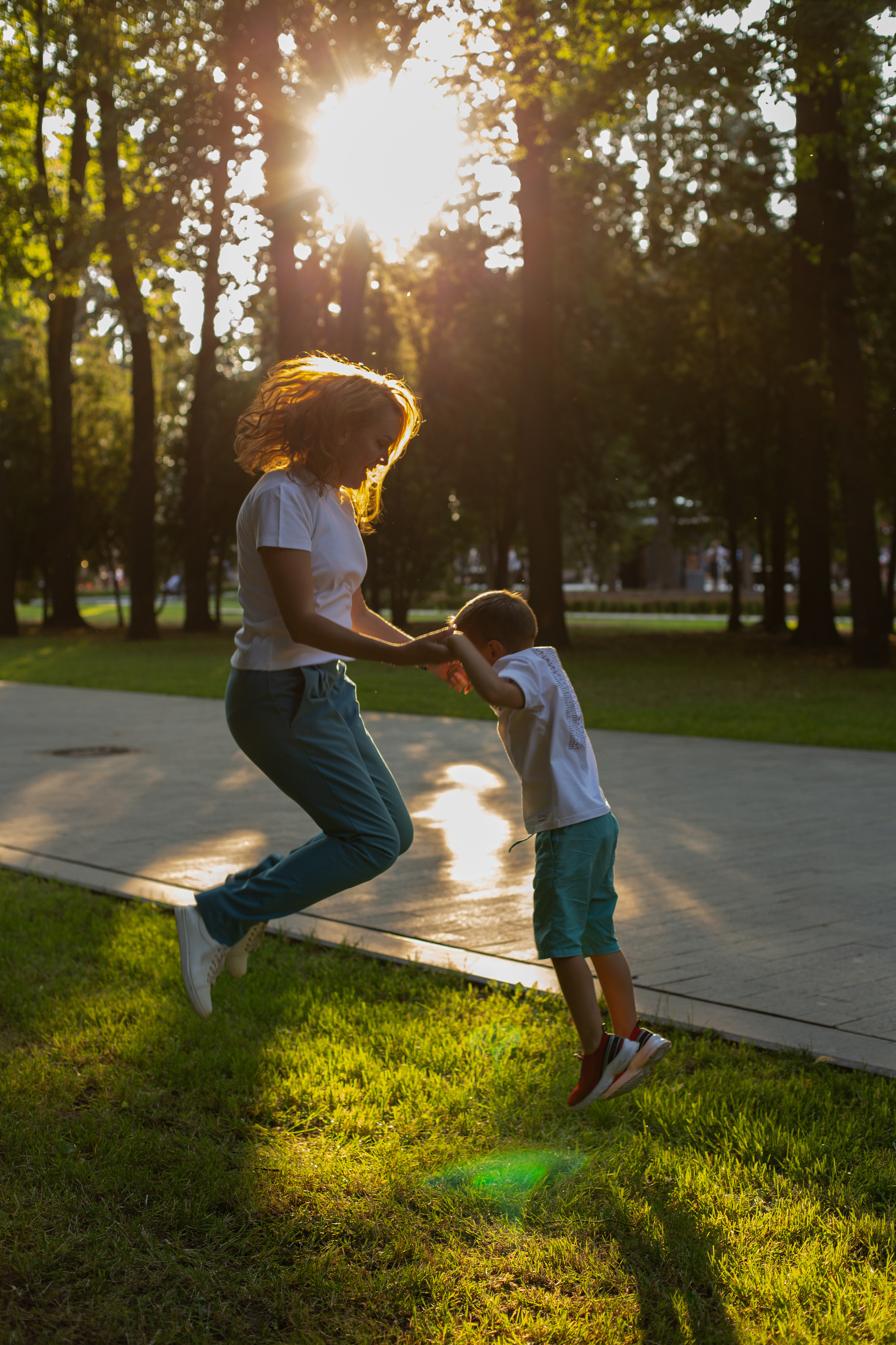 Лена и Саша — фотопрогулка в Москве. Photographer in Montenegro — professional photoshoots