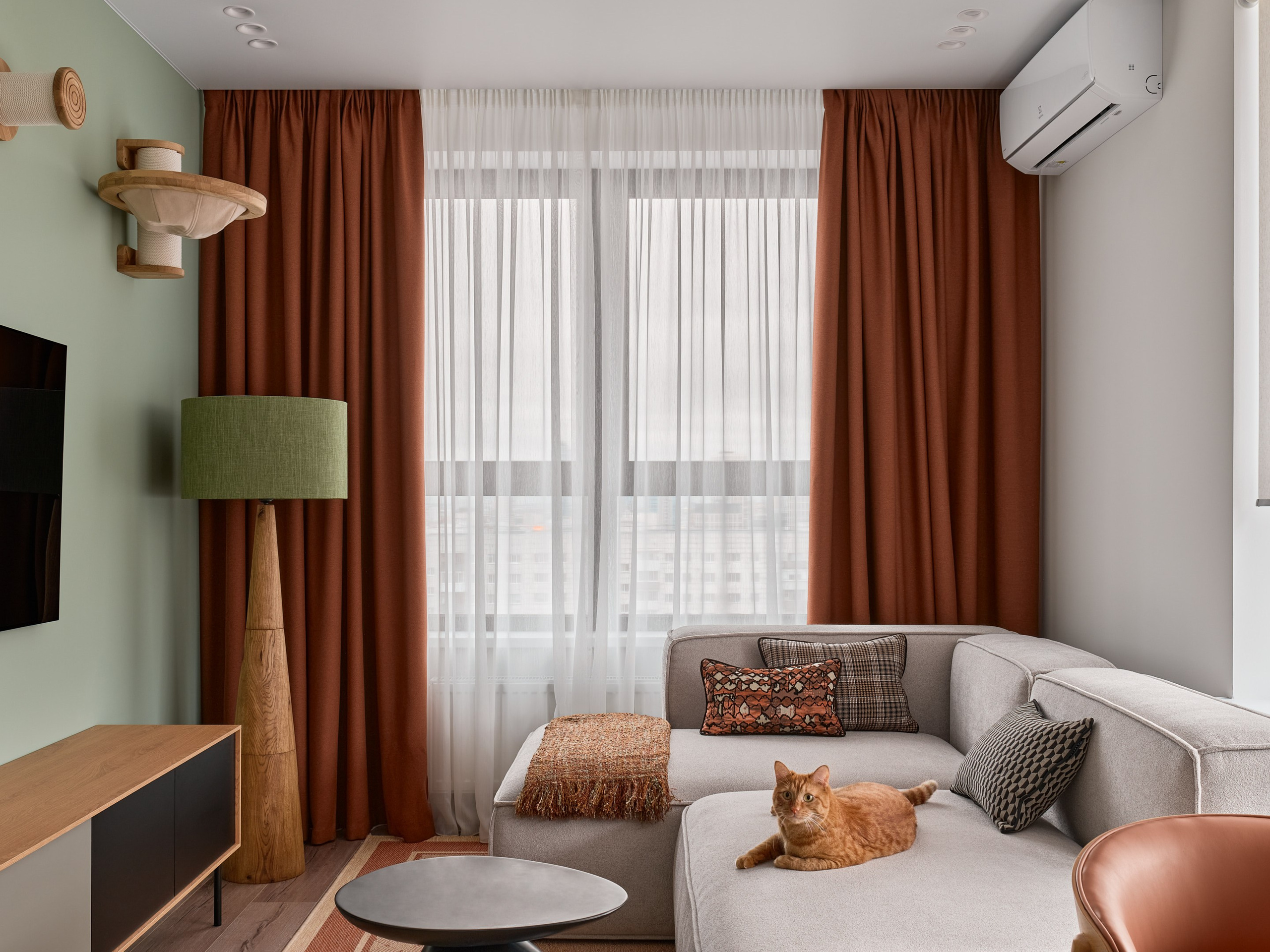 Уютная квартира с домиком для кота. Интерьерный фотограф. Фотограф архитектуры