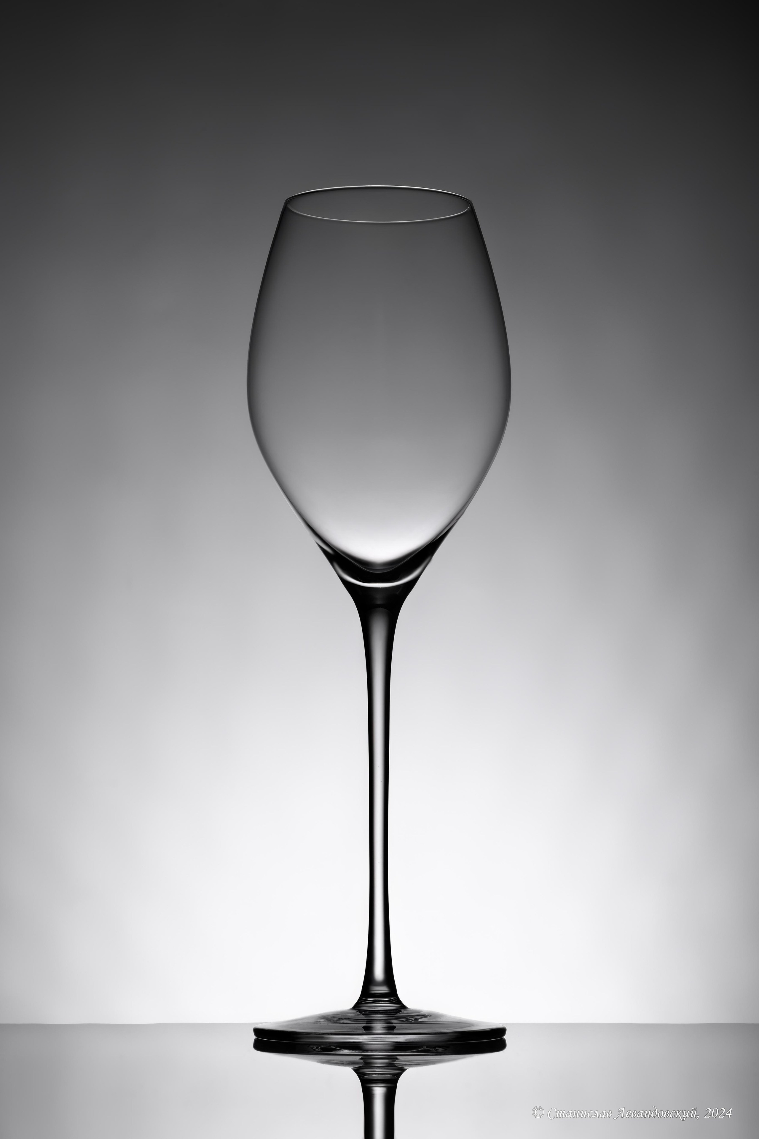 Предметы с глянцевой поверхностью. Предметный фотограф в Москве Станислав Левандовский