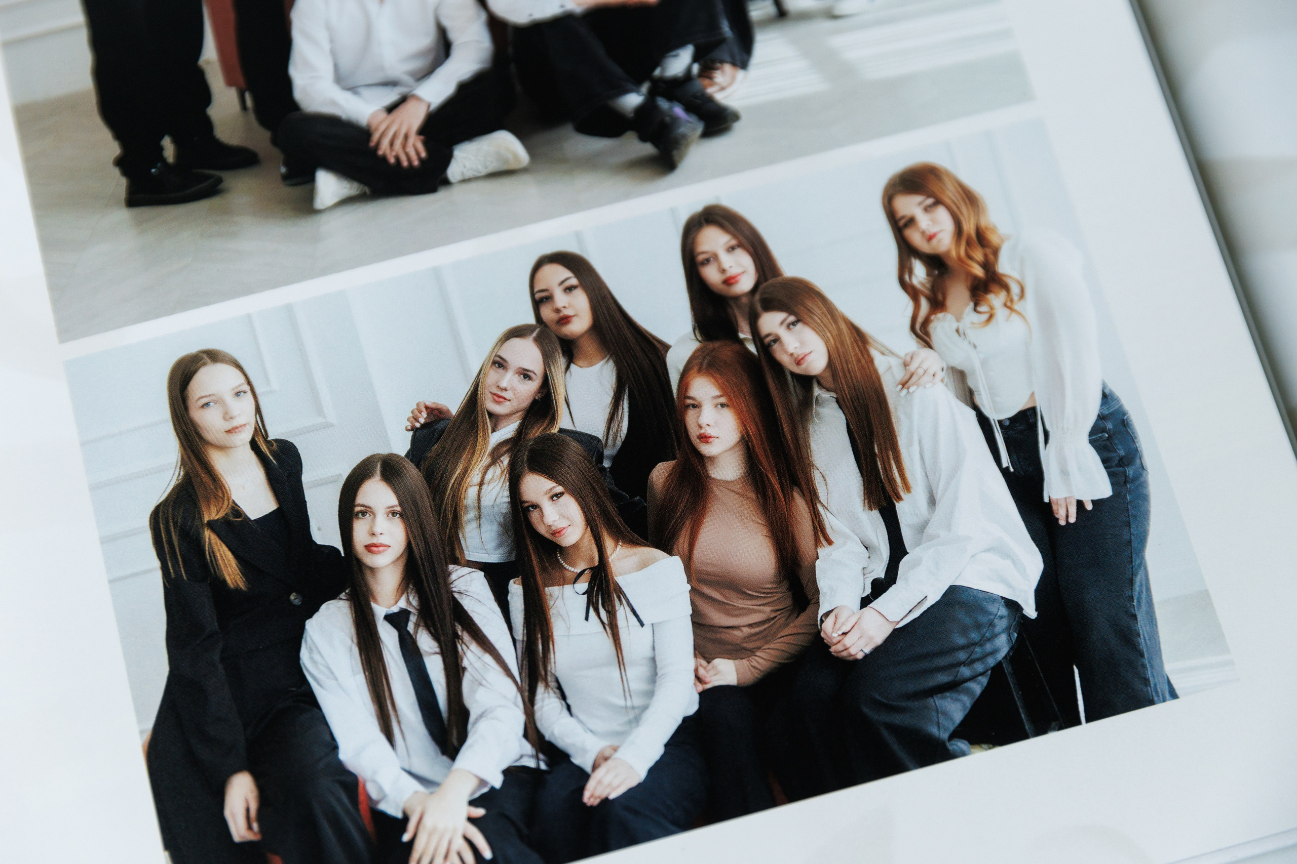 Выпускникам 9 класса Дубинина 2025. ВЫПУСКНЫЕ АЛЬБОМЫ | РОВЕСНИК | КЕРЧЬ