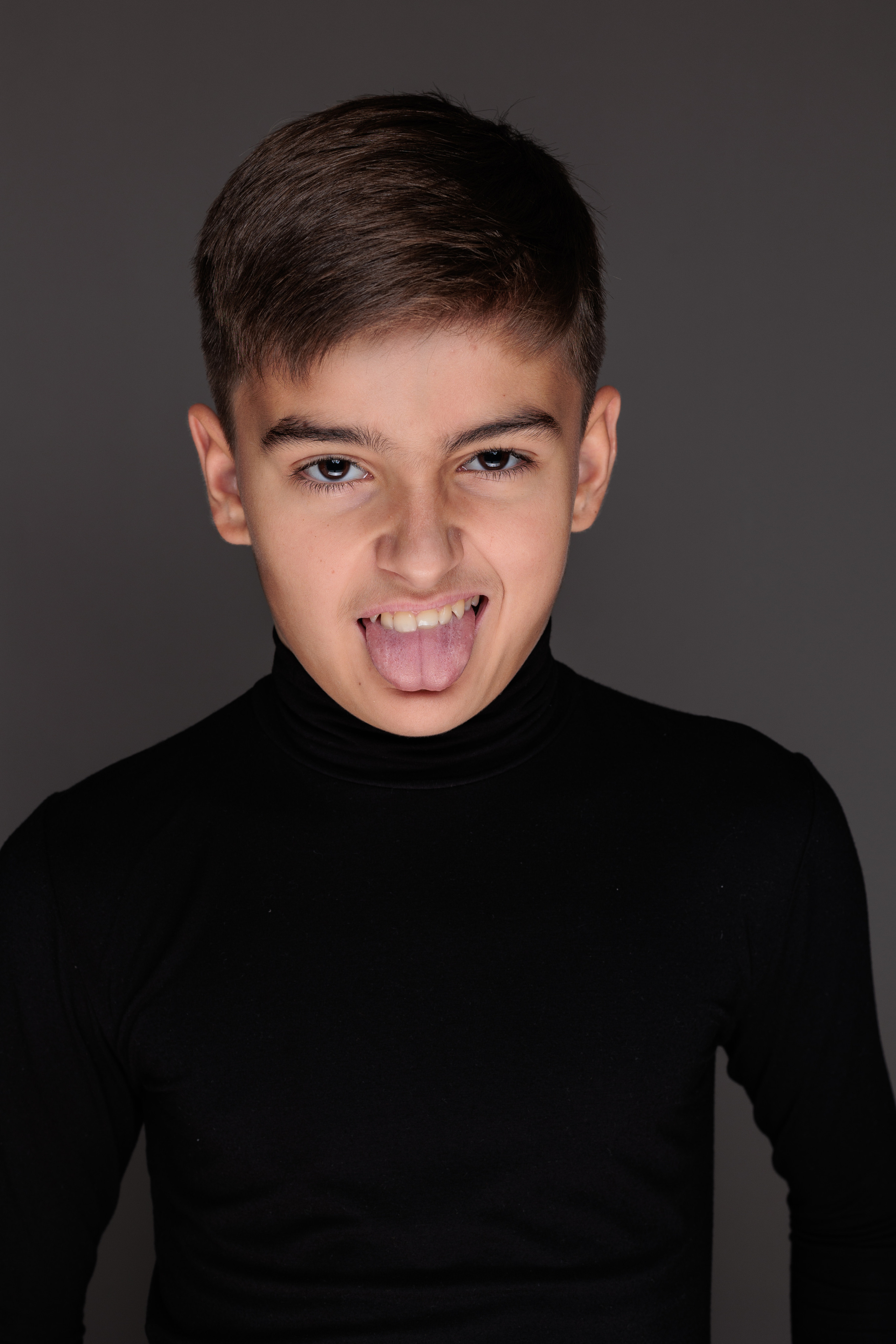 ТИМОФЕЙ. Я фотограф из Москвы к Вашим услугам