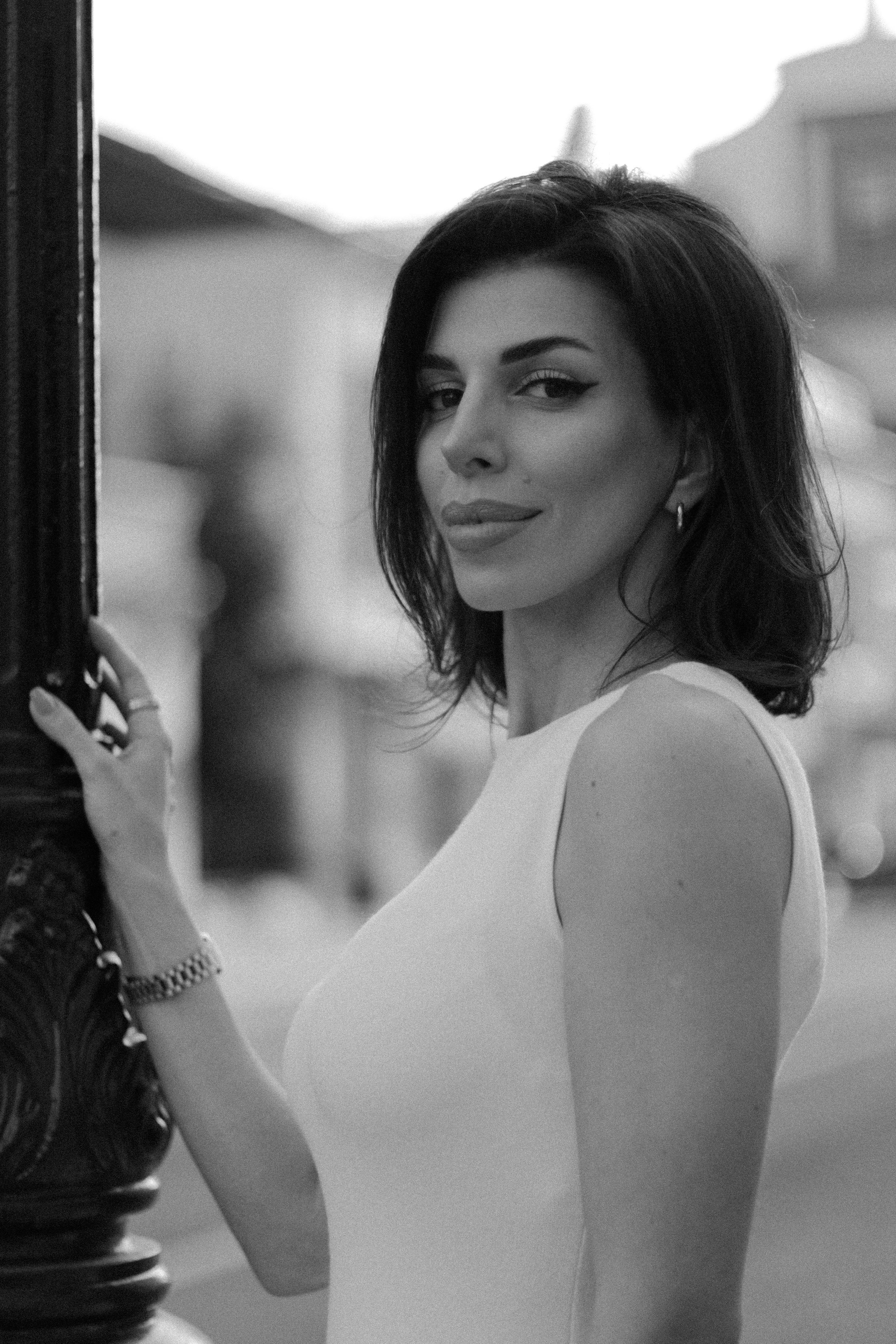 Мари. Я фотограф из Москвы к Вашим услугам