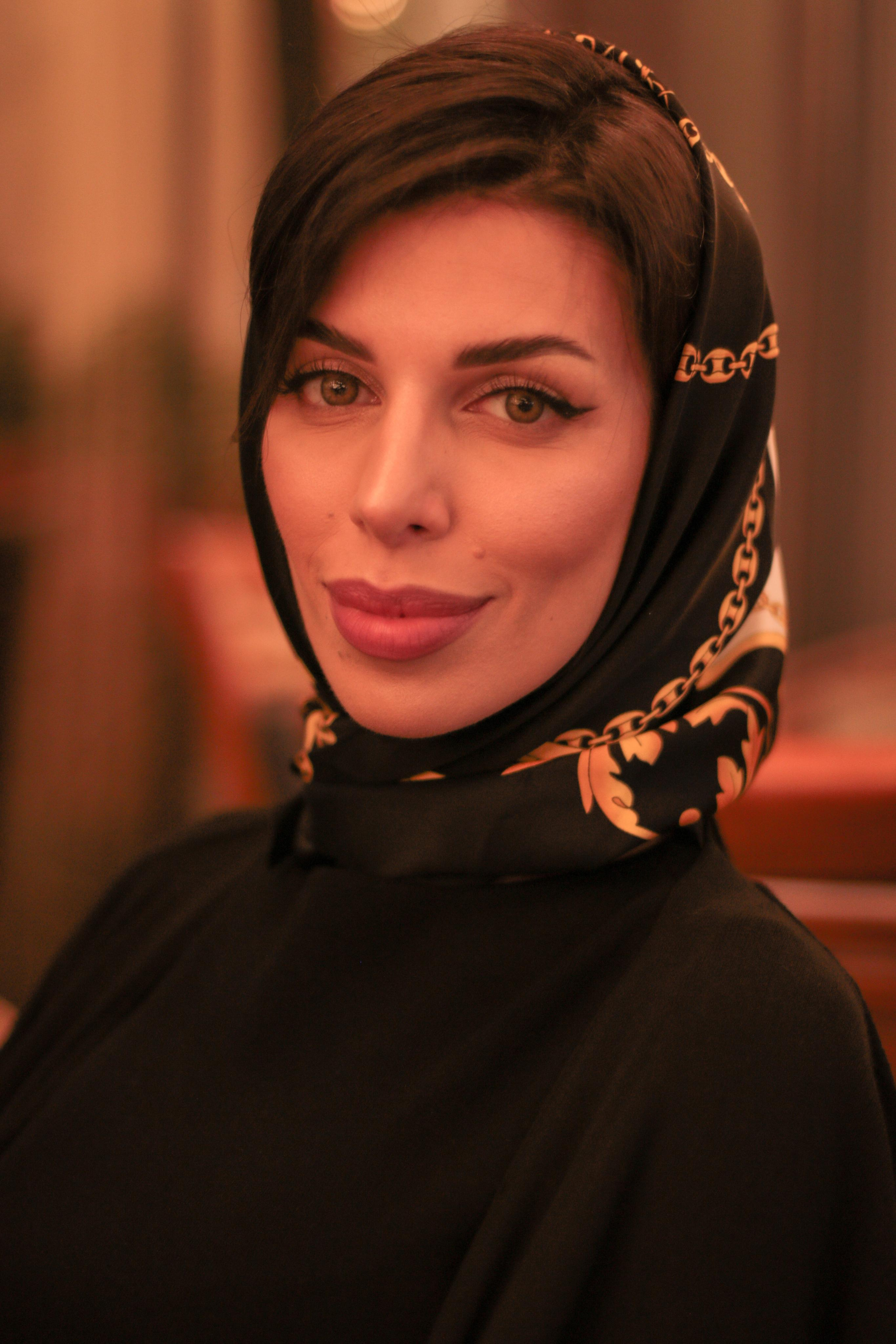 Мари. Я фотограф из Москвы к Вашим услугам