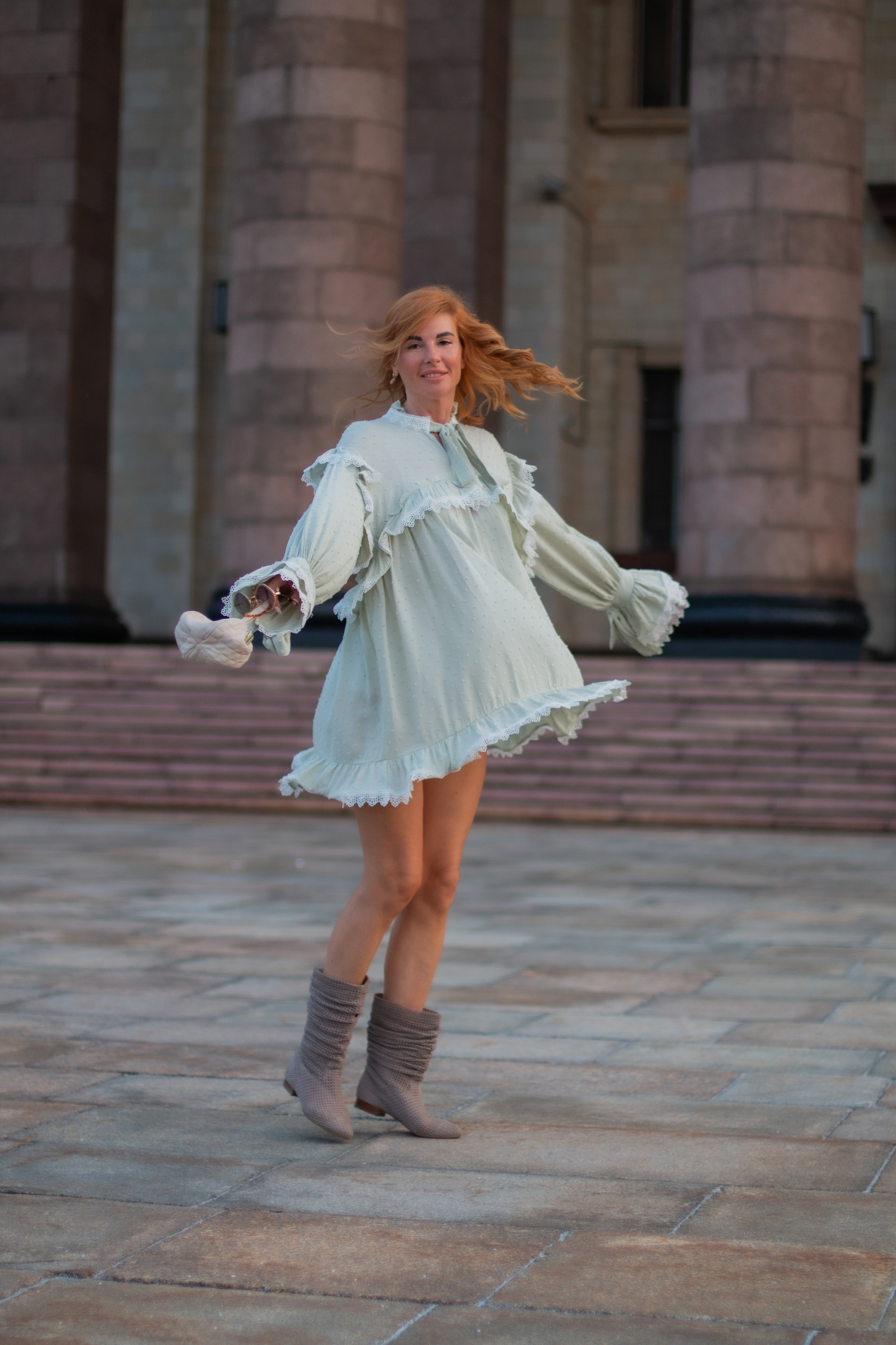 Марина. Я фотограф из Москвы к Вашим услугам