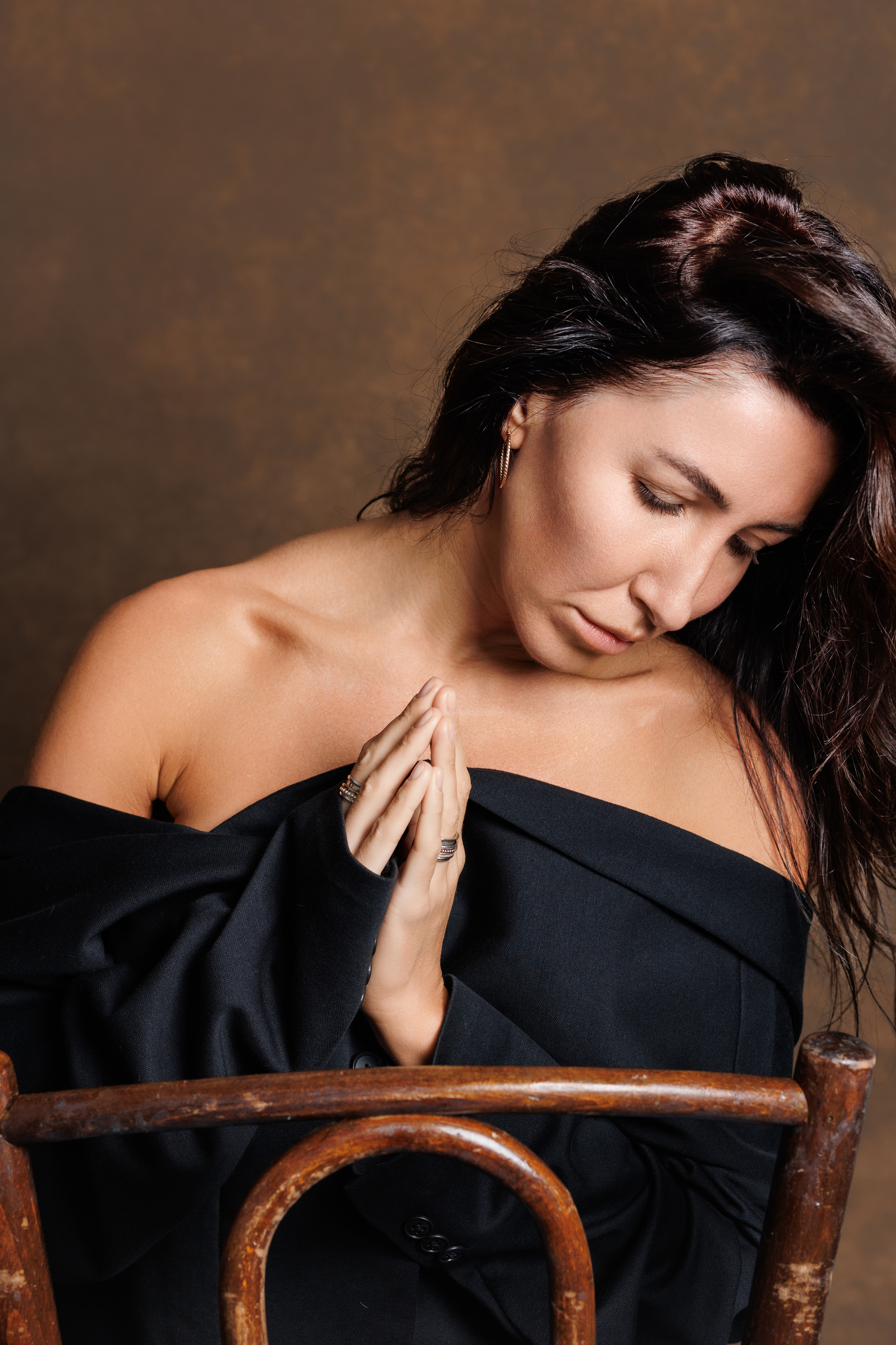 ЭЛИНА. Я фотограф из Москвы к Вашим услугам