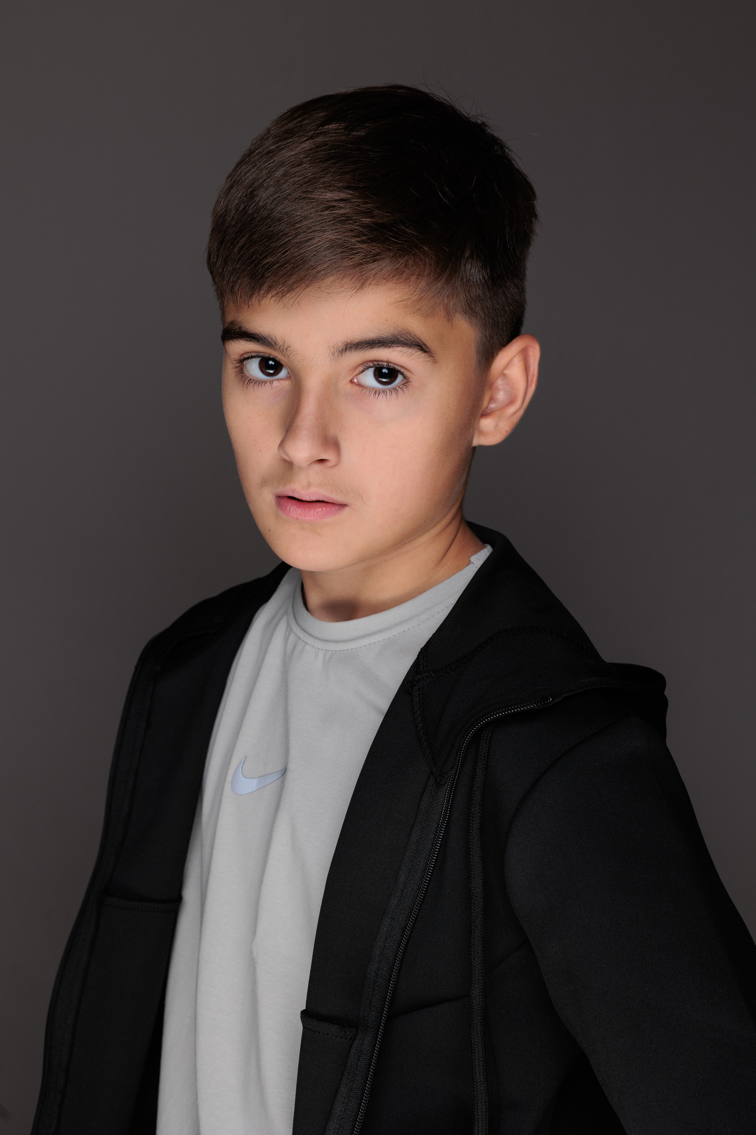 ТИМОФЕЙ. Я фотограф из Москвы к Вашим услугам