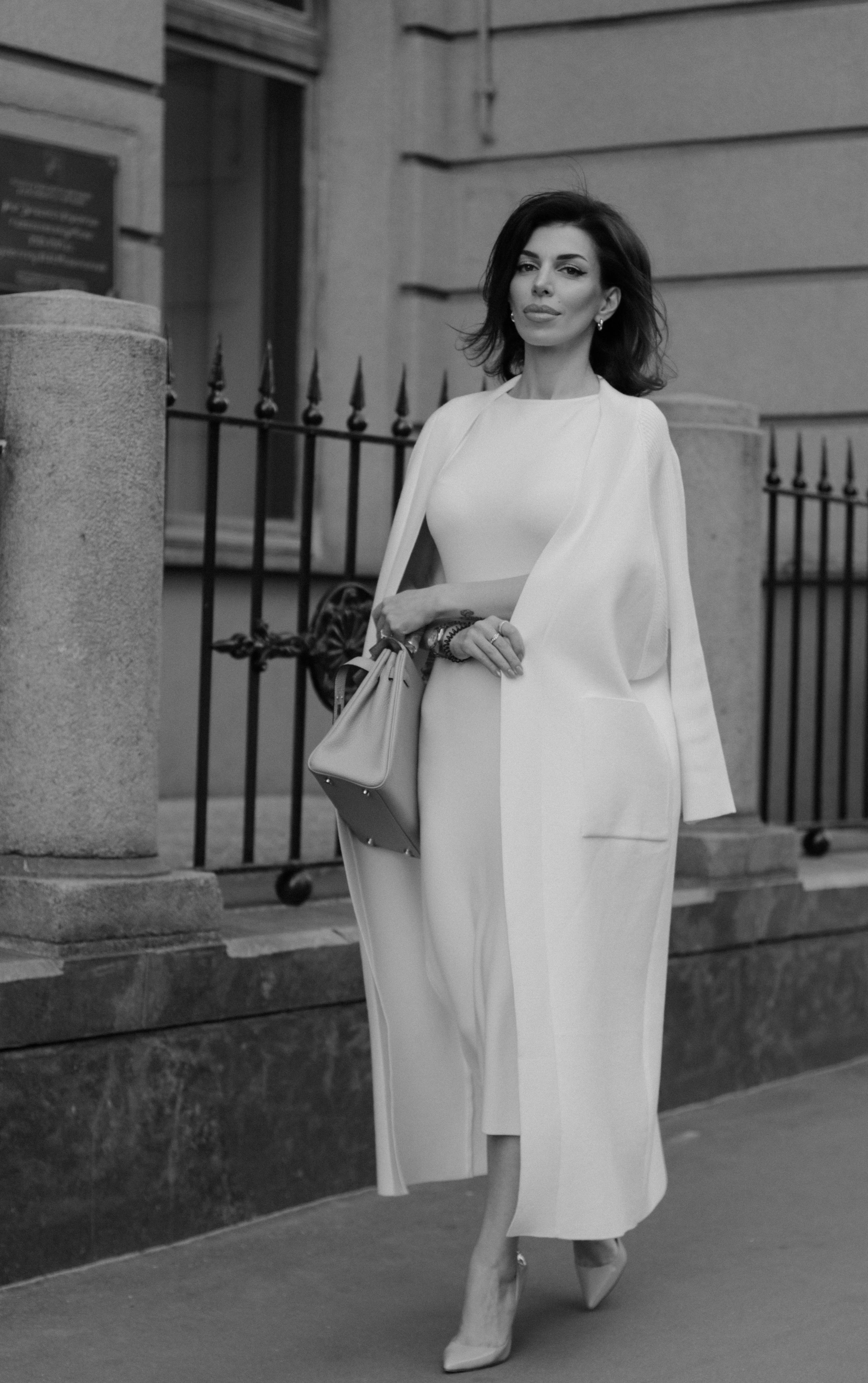 Мари. Я фотограф из Москвы к Вашим услугам