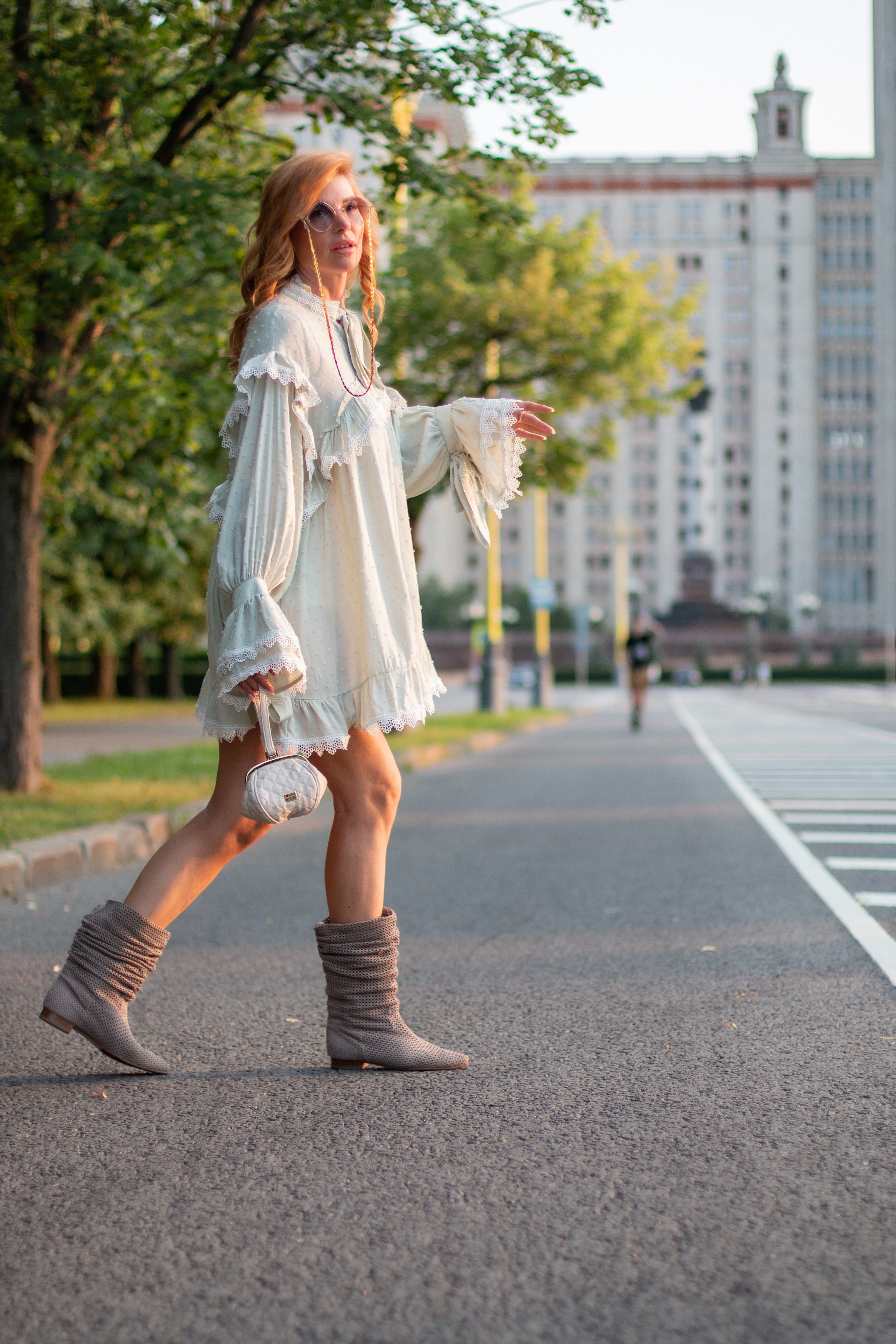 Марина. Я фотограф из Москвы к Вашим услугам