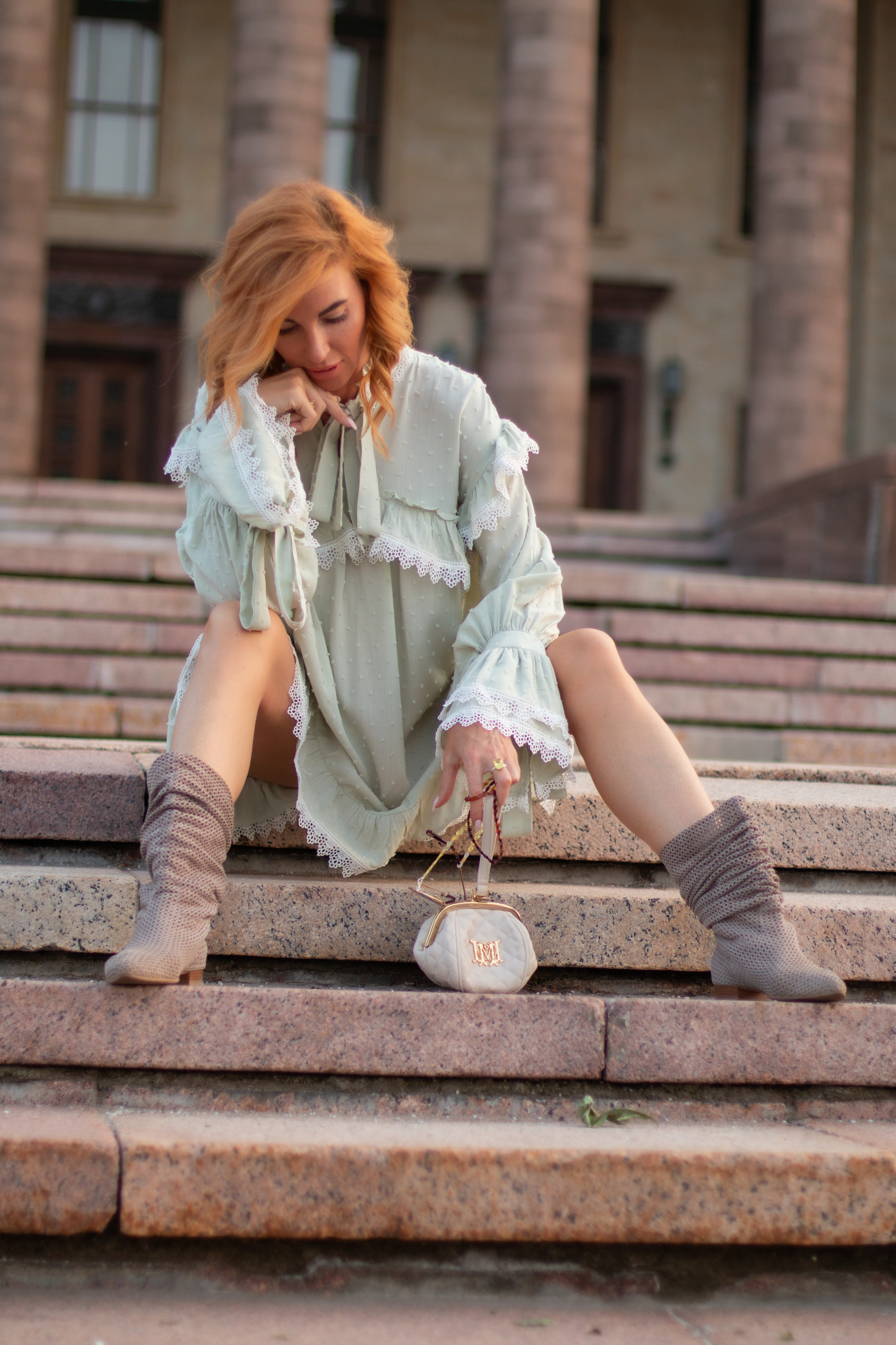 Марина. Я фотограф из Москвы к Вашим услугам