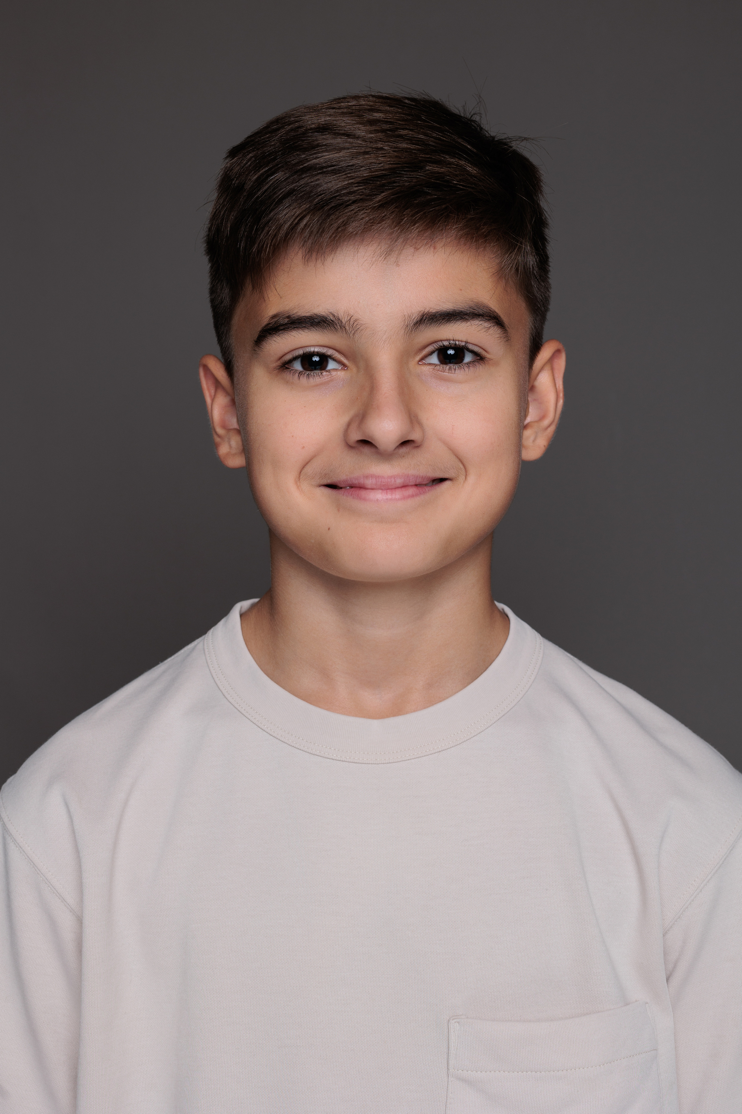 ТИМОФЕЙ. Я фотограф из Москвы к Вашим услугам