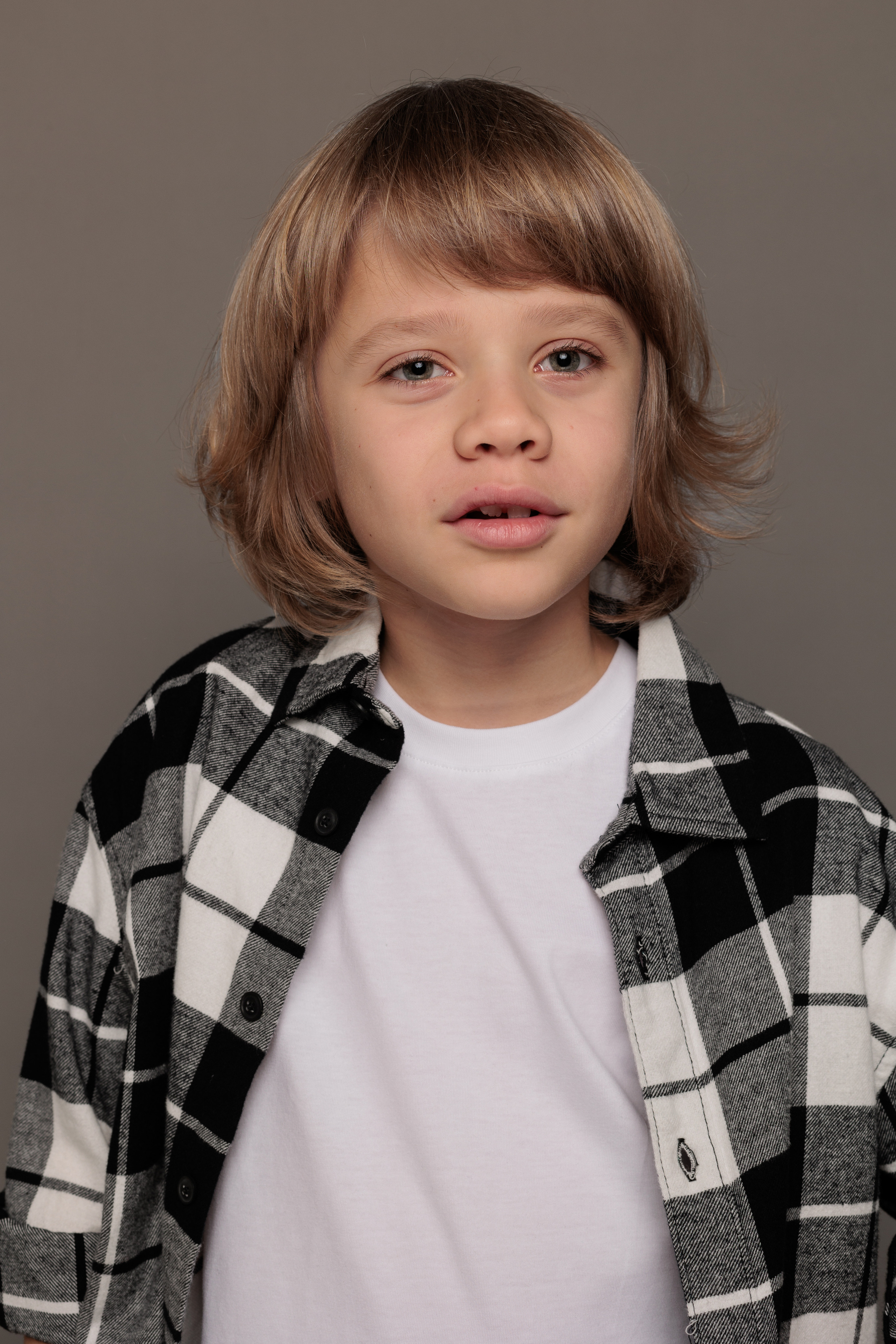 ГЛЕБ. Я фотограф из Москвы к Вашим услугам