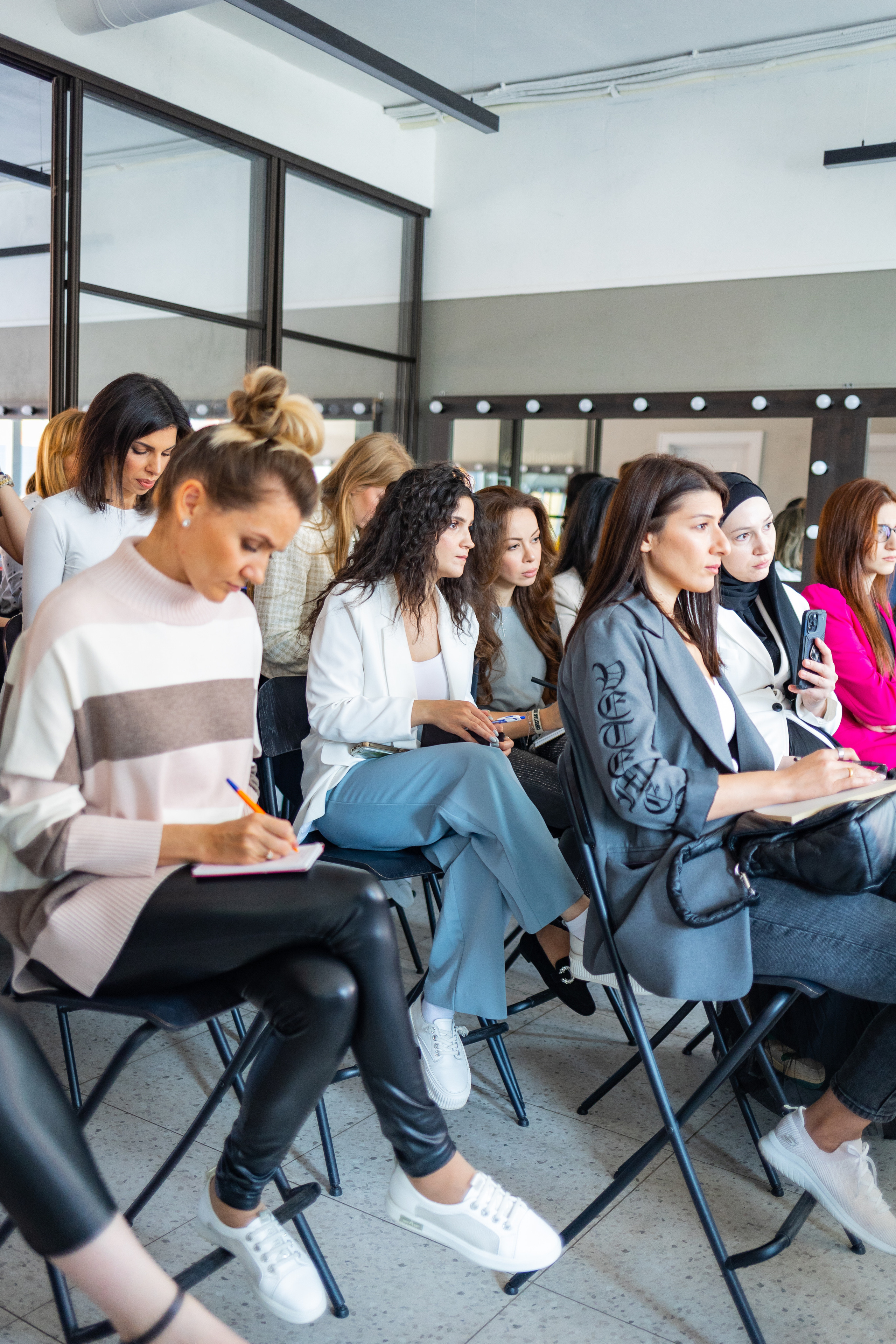 МК от ХАМИС. Я фотограф из Москвы к Вашим услугам