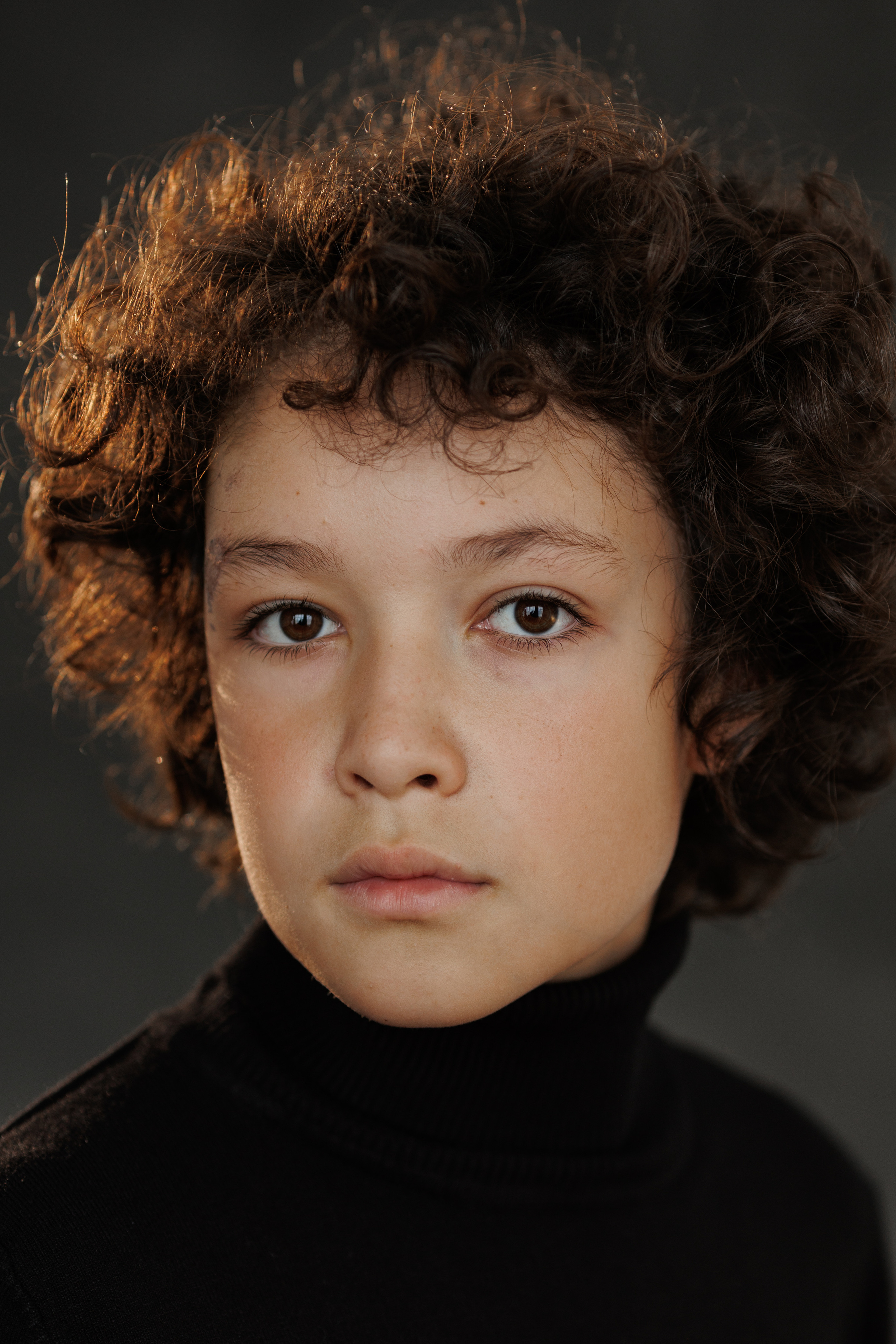 ЛЕОН. Я фотограф из Москвы к Вашим услугам