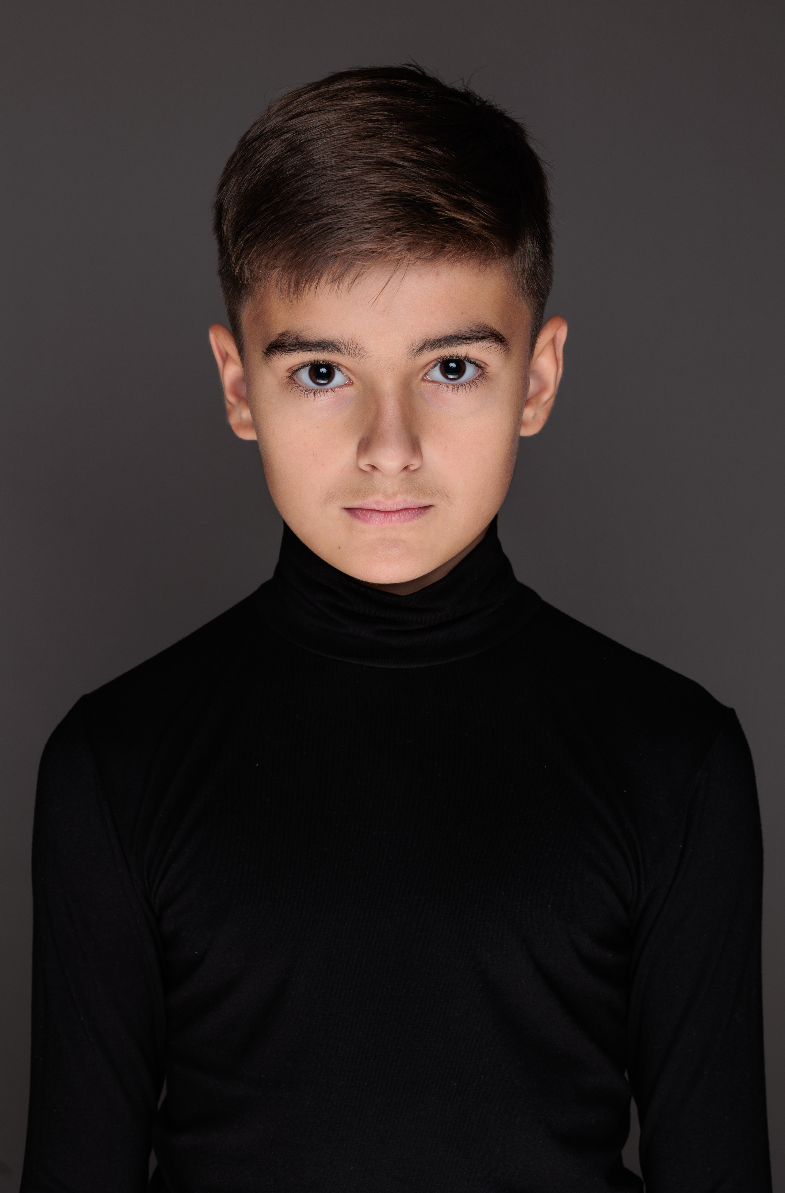 ТИМОФЕЙ. Я фотограф из Москвы к Вашим услугам