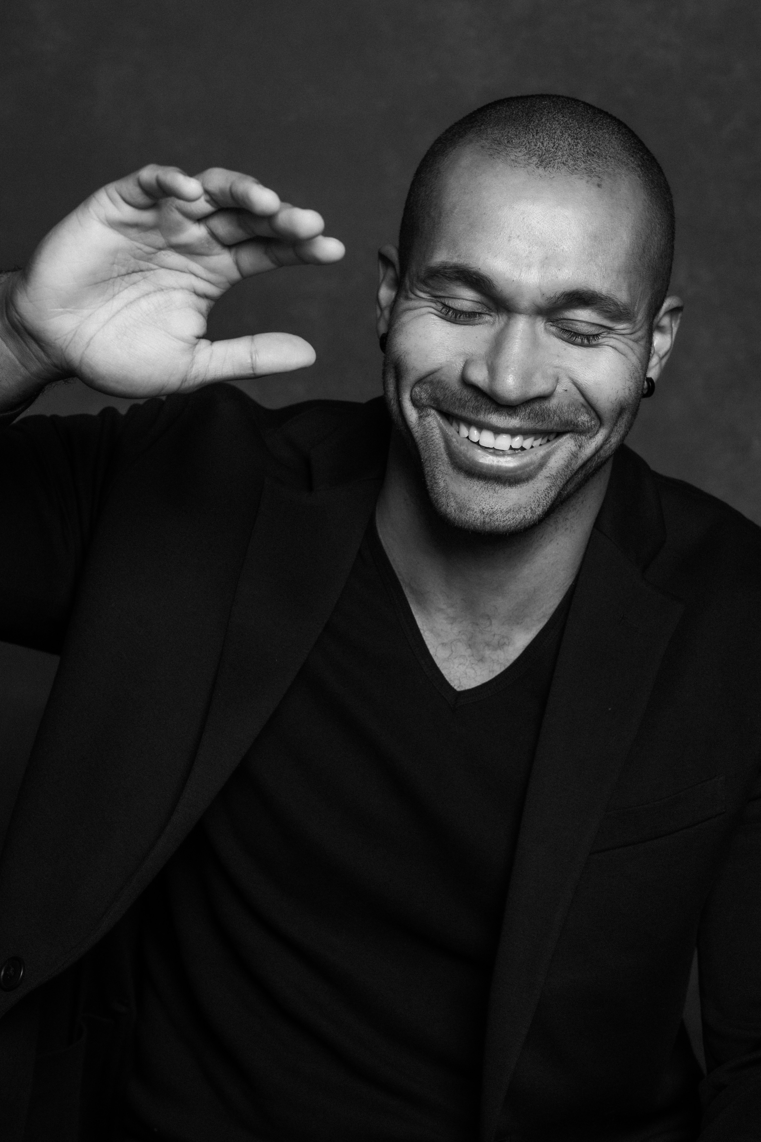 СТЕФАН. Я фотограф из Москвы к Вашим услугам