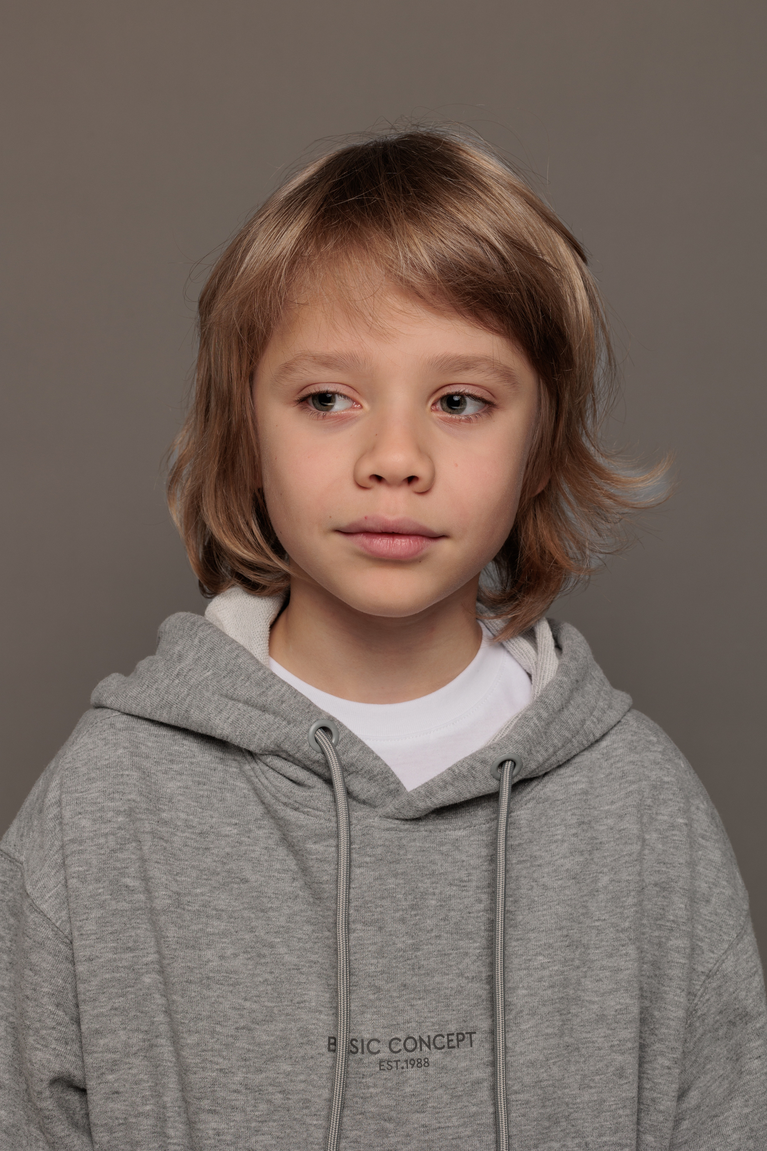 ГЛЕБ. Я фотограф из Москвы к Вашим услугам