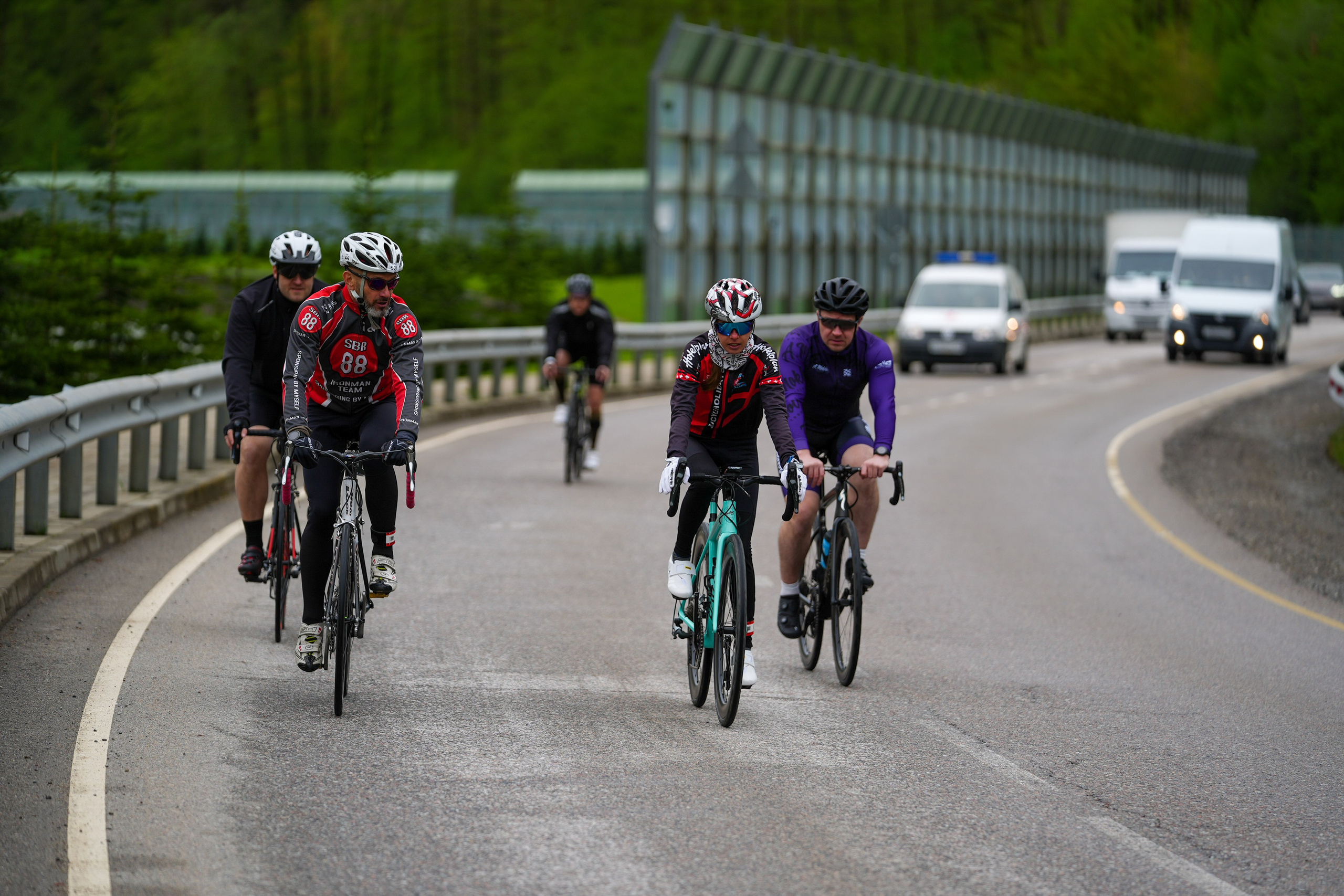 Велогонка «Три горы» на курортах горного кластера Красная Поляна. Репортажный фотограф в Красной Поляне и Сочи Павлюченко Екатерина