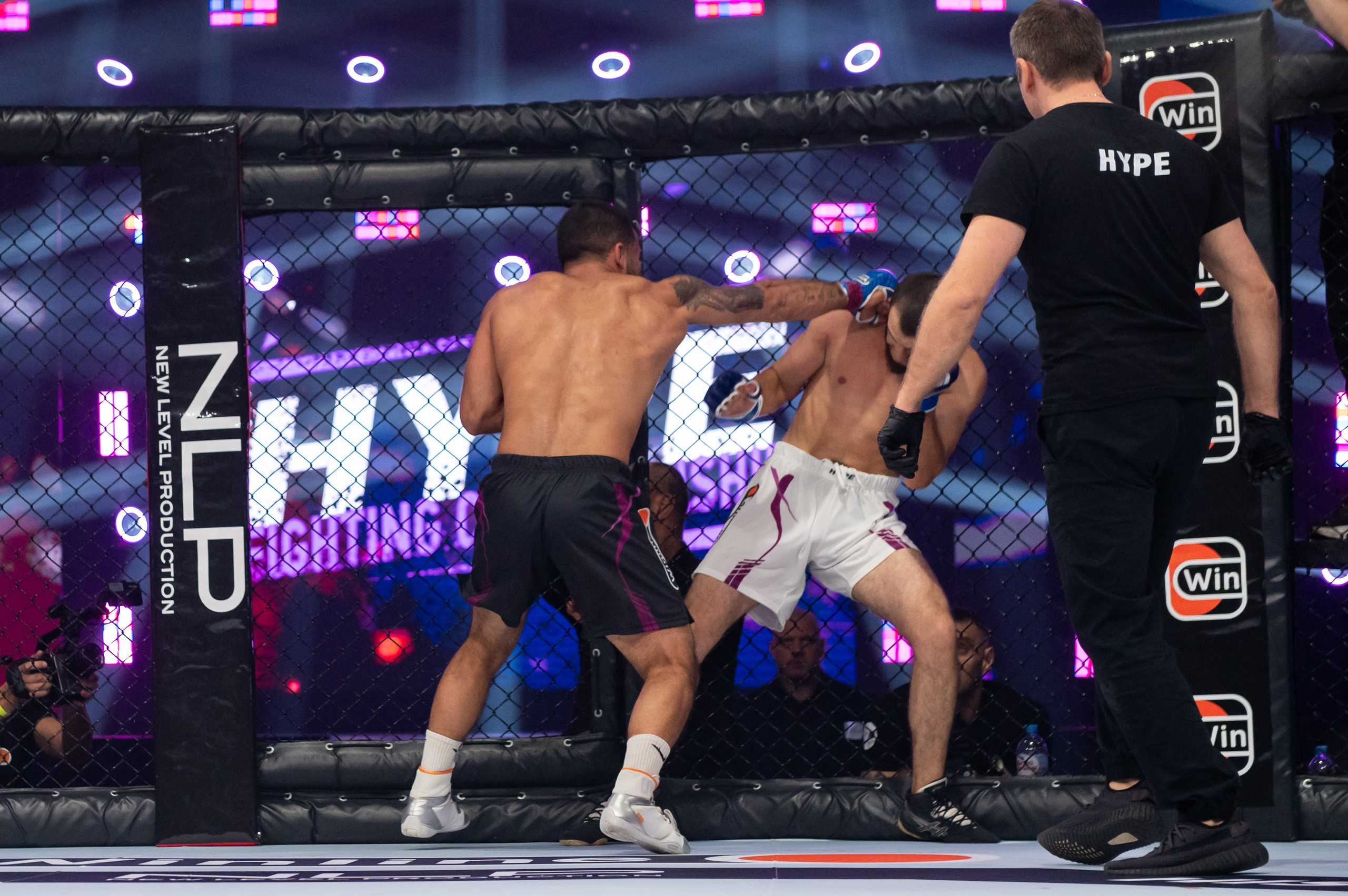 Бои. Репортажный фотограф в Красной Поляне и Сочи Павлюченко Екатерина