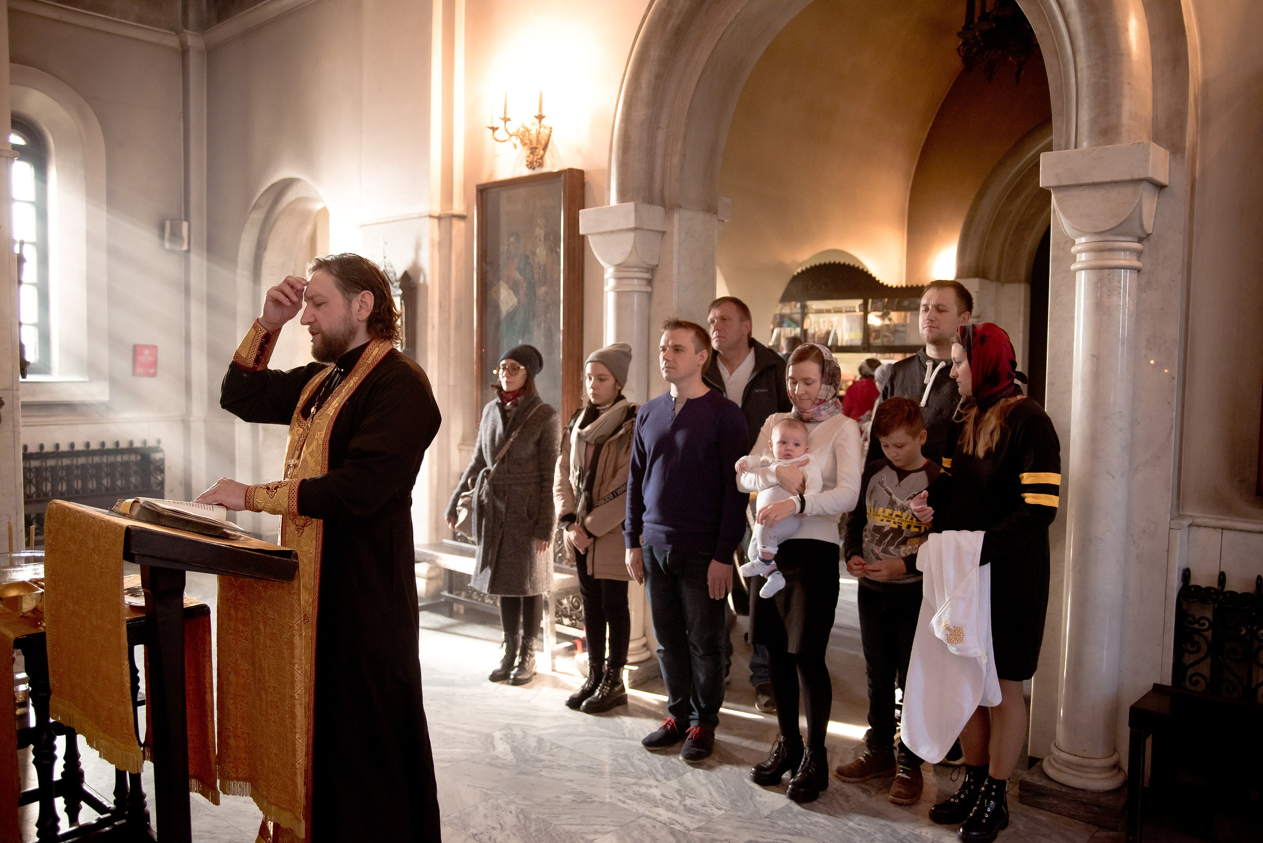 Крещение (фотосъемка крещения) Минск Слуцк. Свадебный и семейный фотограф Ольга Астрейко