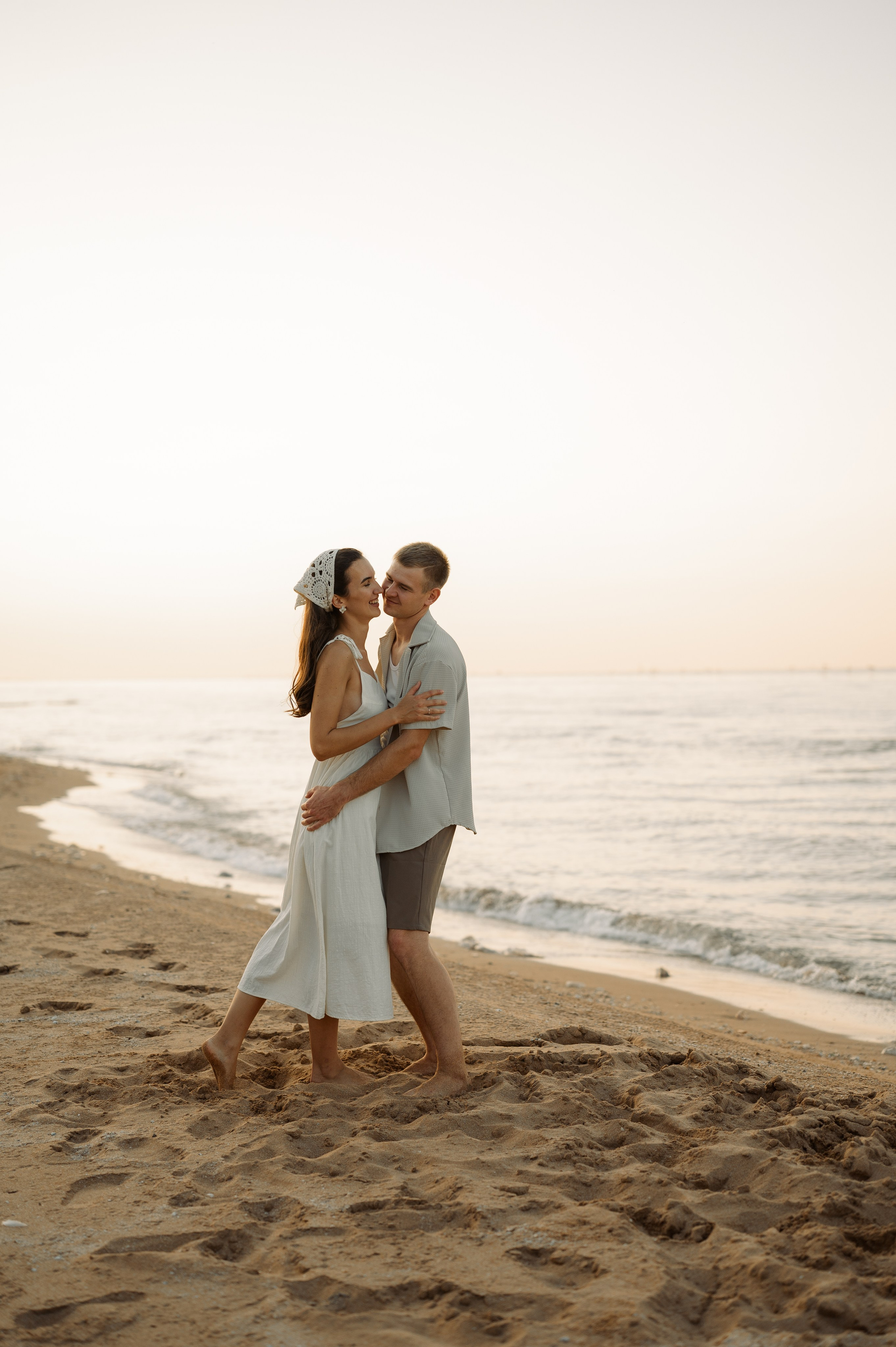 Предсвадебная съёмка на море🌊. Свадебный и семейный фотограф в Краснодаре Алина Мельник