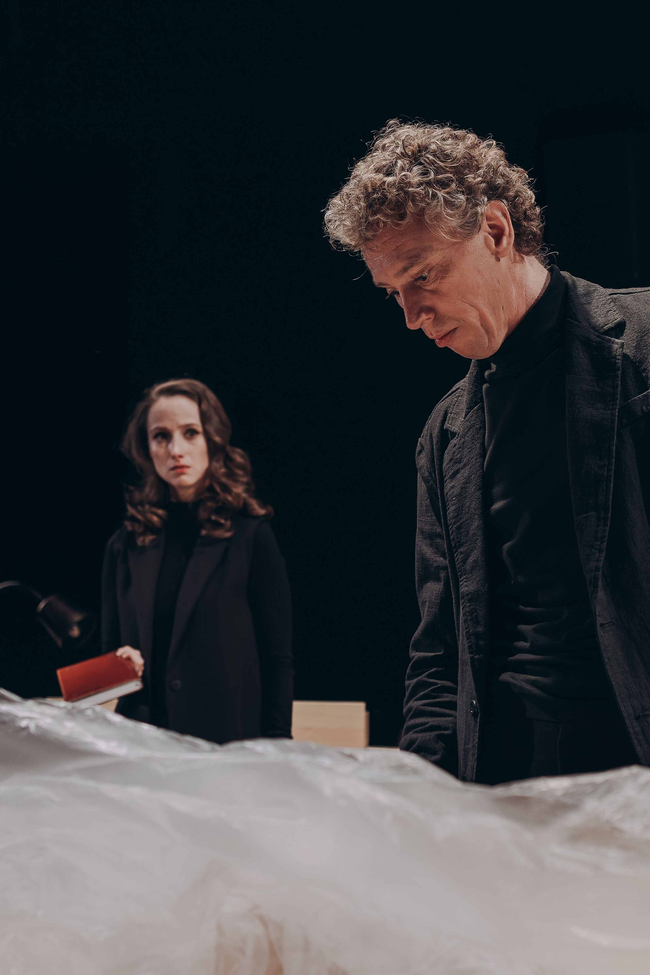 МХТ им. Чехова, «Флешбэк 2002». Фотограф и режиссер Московко Екатерина