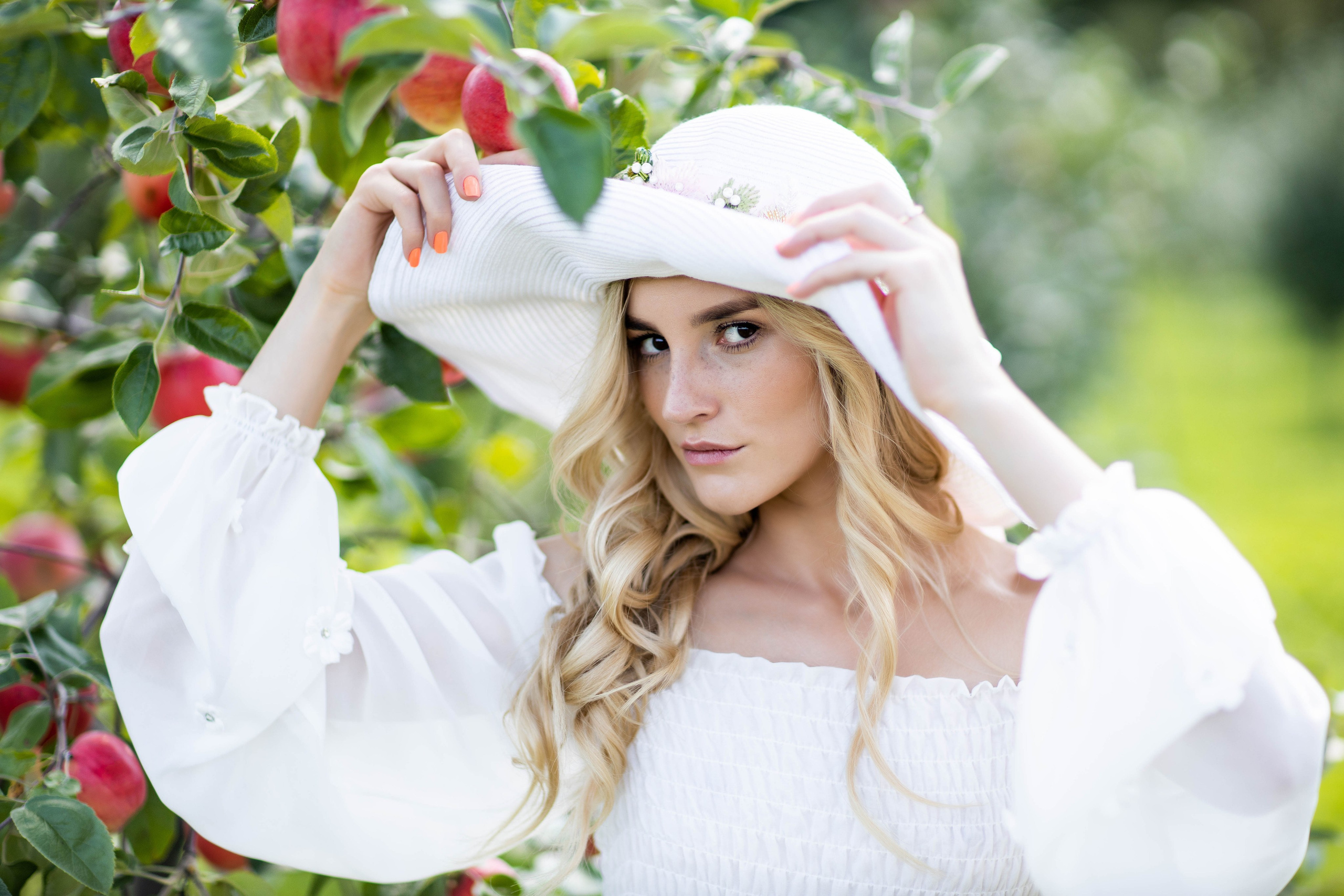 Фотосессии в коломне. Выпускные фотоальбомы в Коломне. Валерий и Светлана Щавелевы