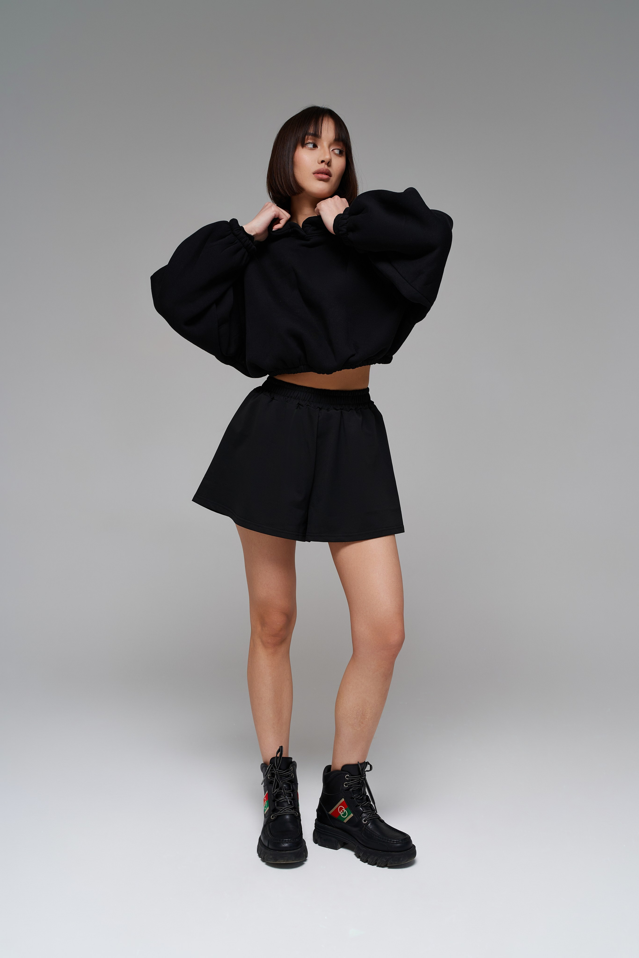 Шорты. Фотограф для маркетплейсов в Москве