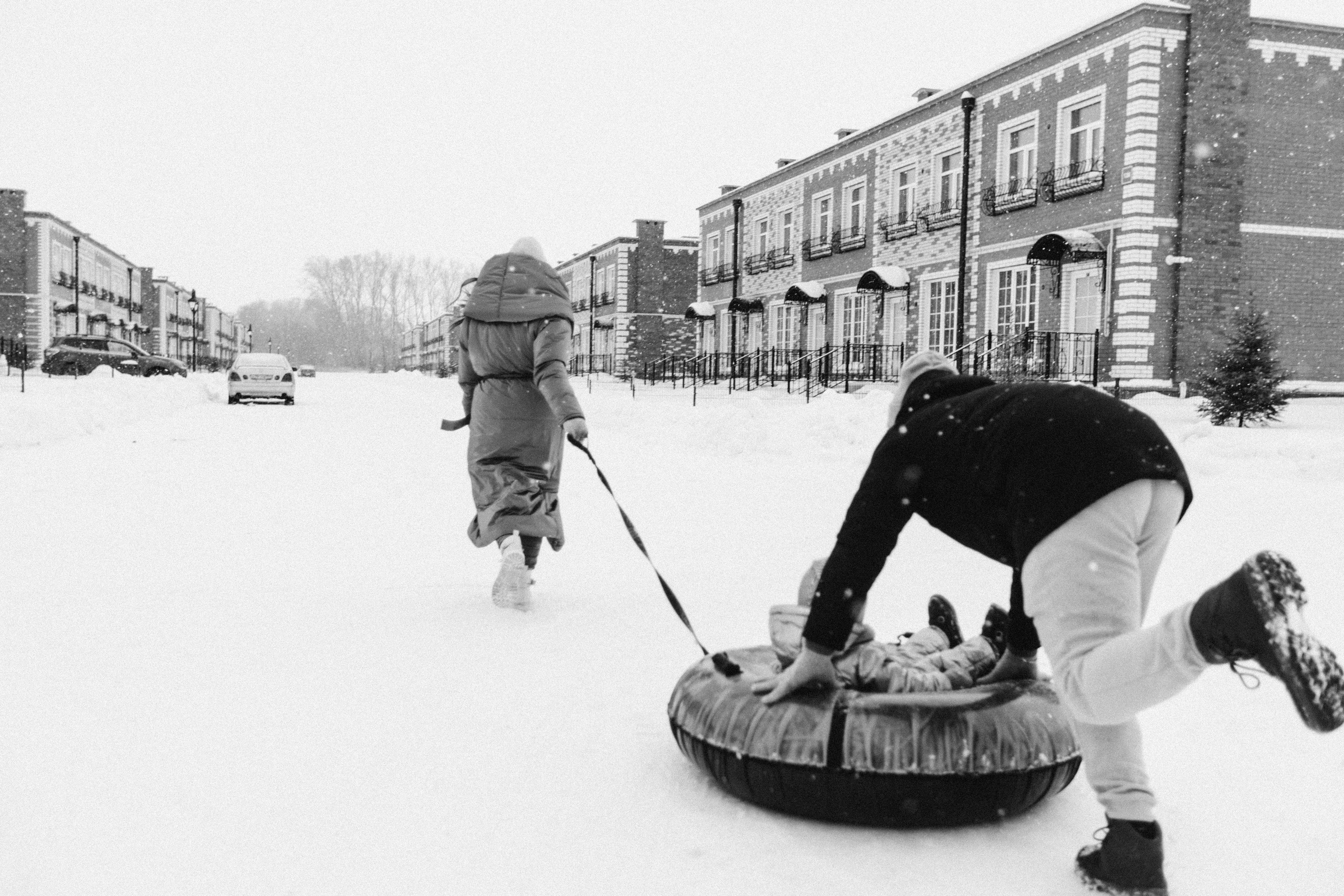 Где-то снежные дремлют метели, В ожидании праздничных чудес. Душевный фотограф Ваших самых ярких событий Марина Погребняк