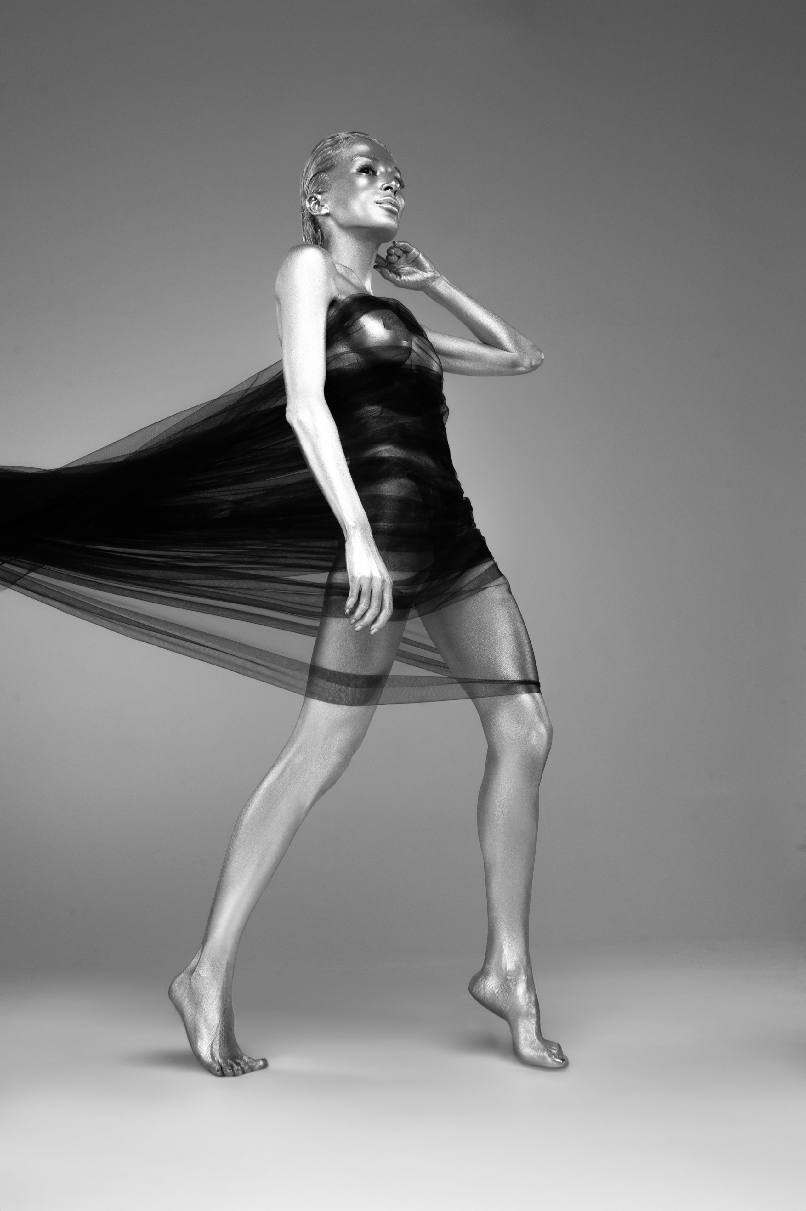 Фотосессия в стиле бодиарт. Александр Mr.Brass — фотографирую женский портрет в Москве