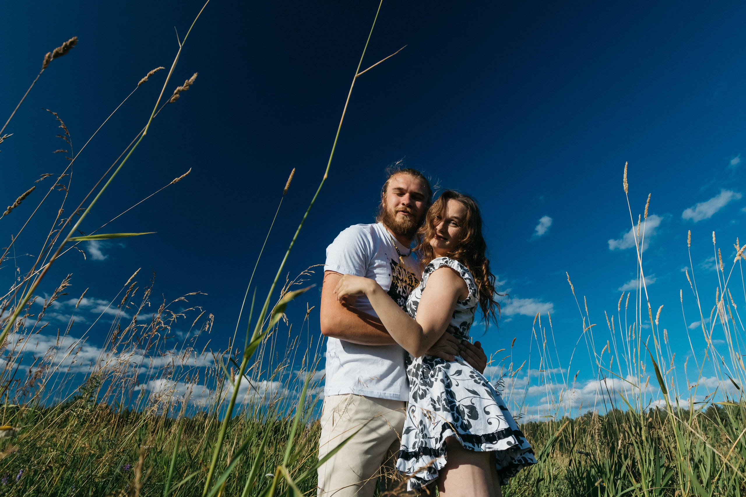 Кристина Владимир и Рада. Главная