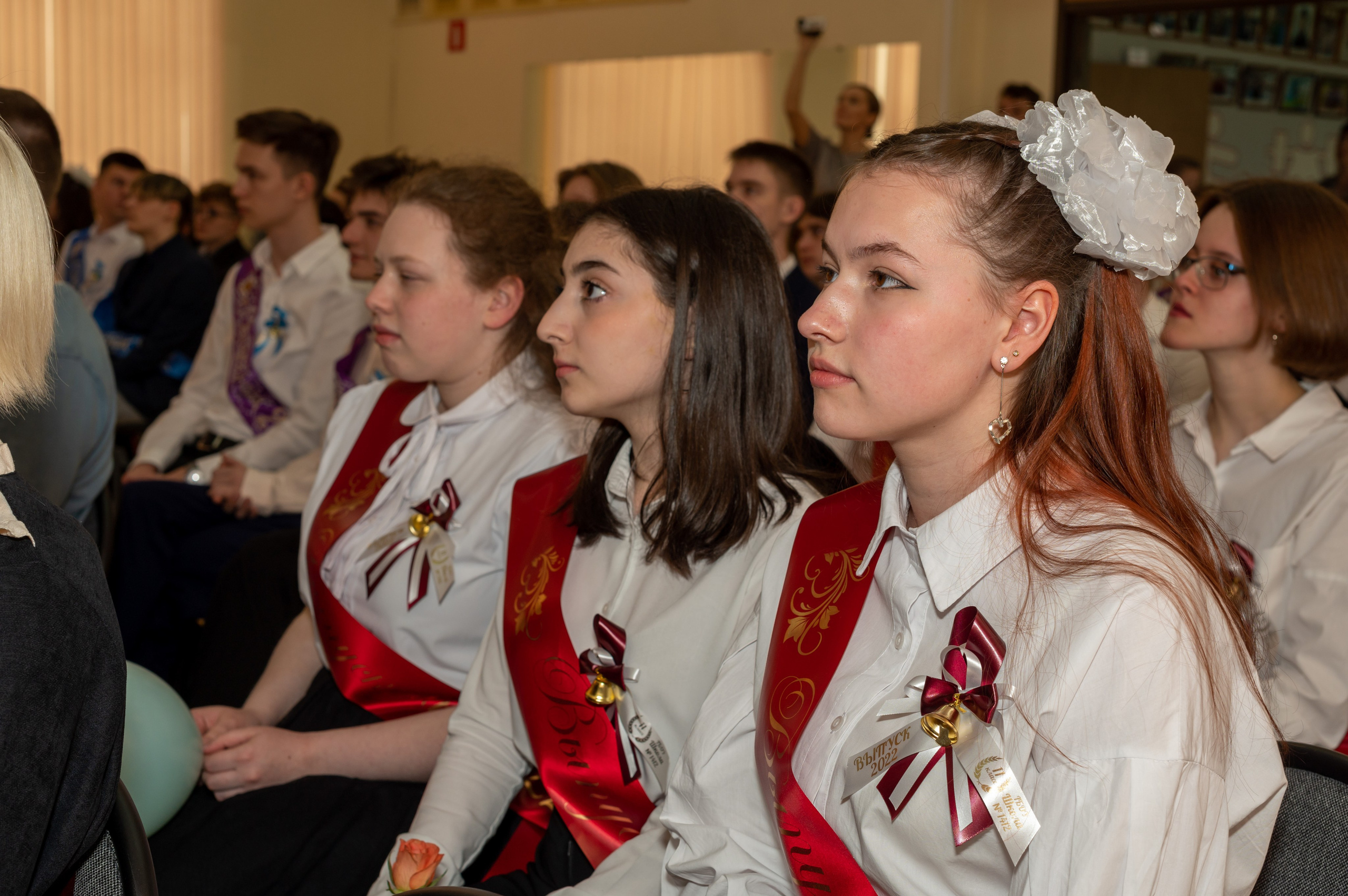 Последний звонок Школа 1412. Детский и семейный фотограф г. Москва Оксана Катаджи