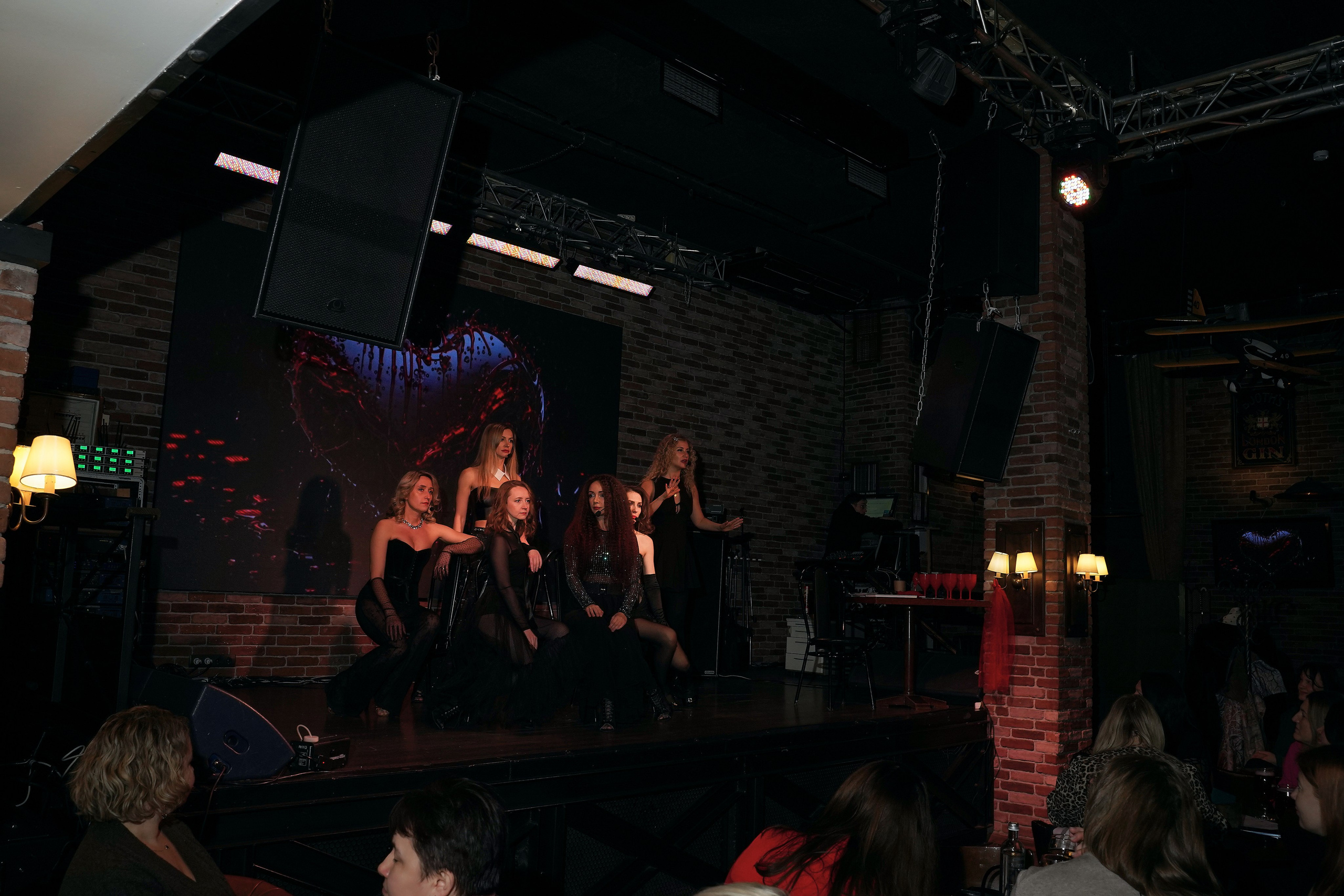 Спектакль «Как я его убила». Фотограф