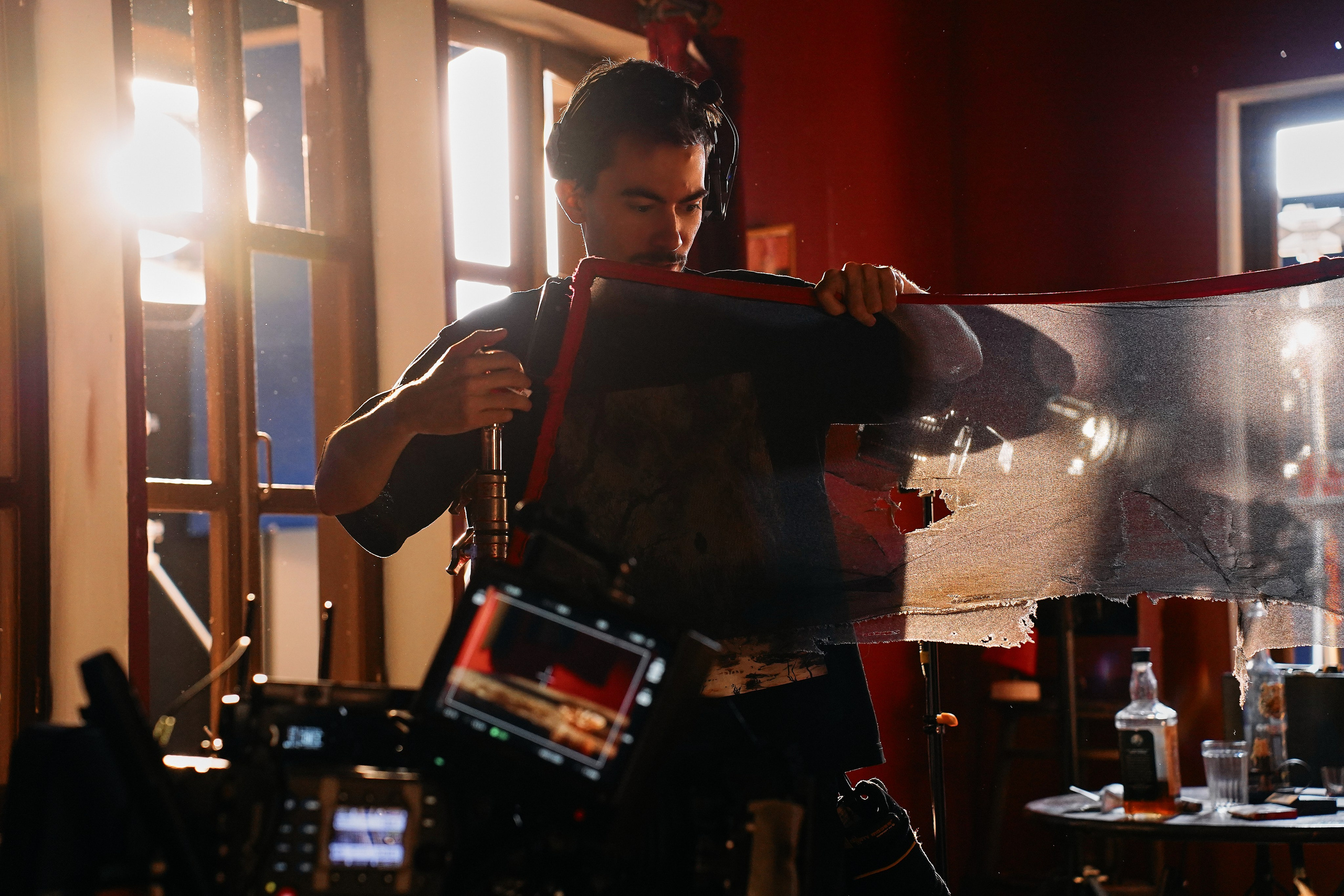 БЭКИ со съемок. Фотограф