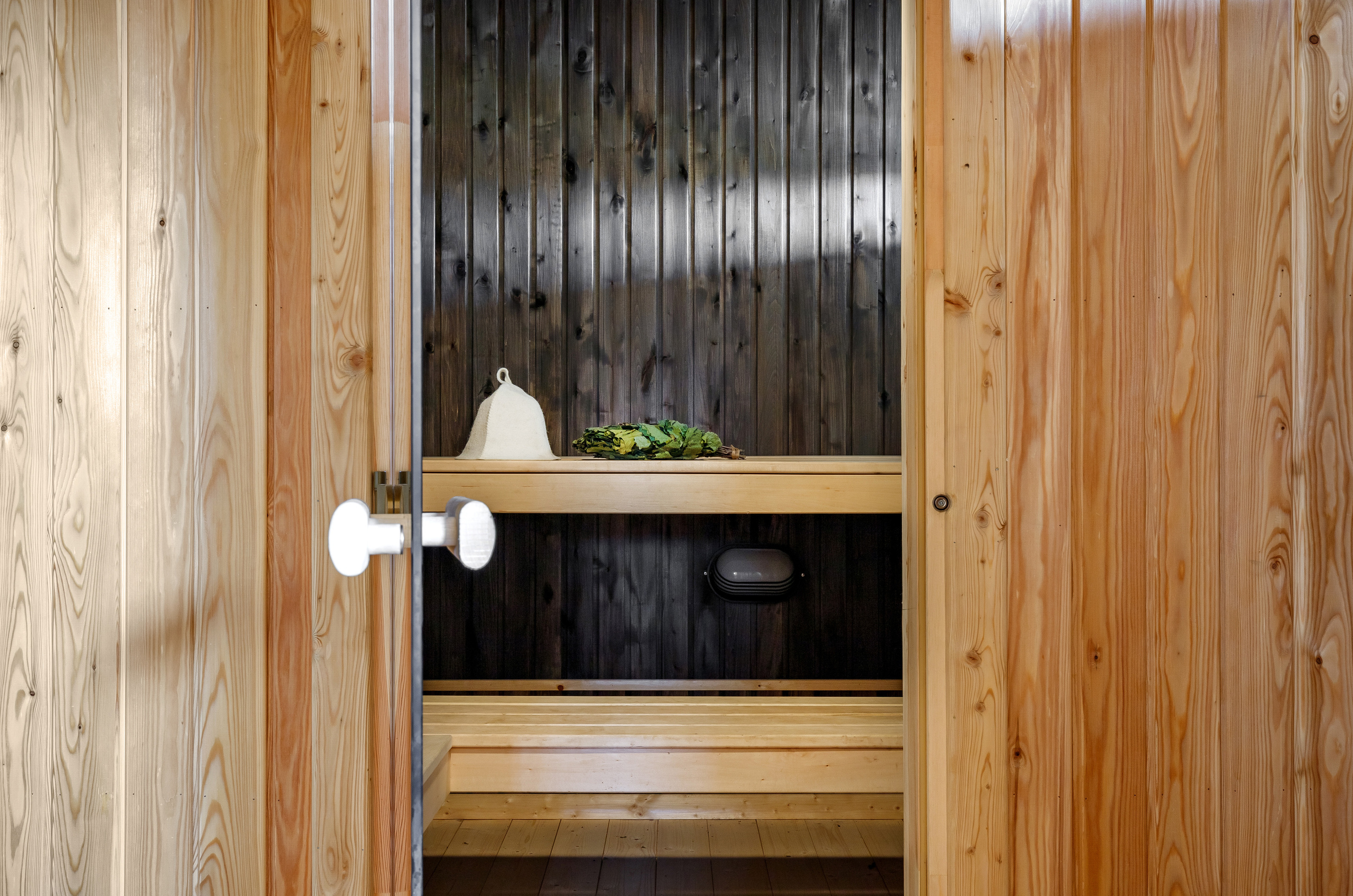 Клуб загородного отдыха «Кравченко PLACE». Интерьерный фотограф в Краснодарском крае Светлана Шурлова