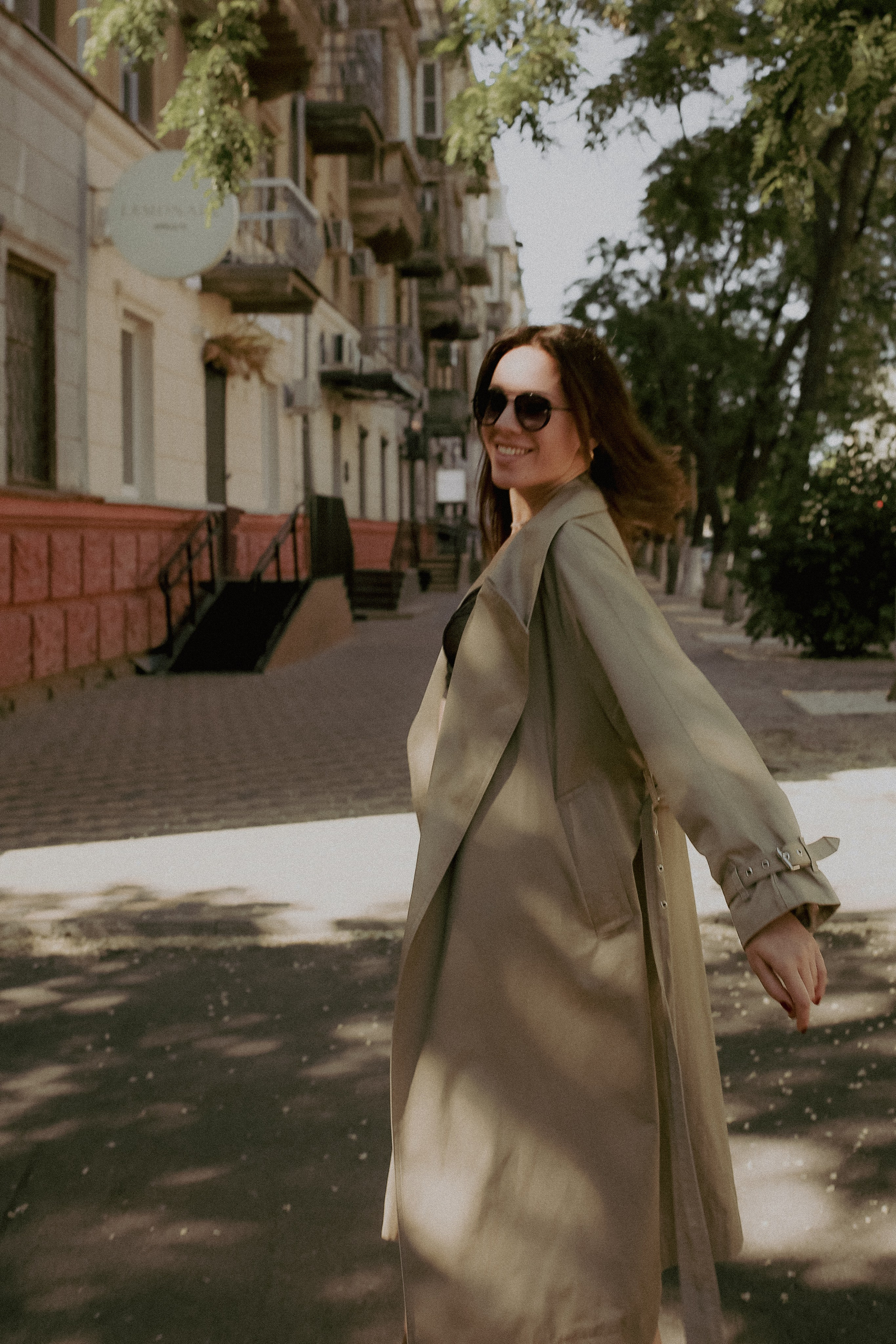 ПРОГУЛОЧНАЯ ФОТОСЕССИЯ ДЛЯ СОФИИ. Бренд, контент фотограф в Волгограде Елена Даньшина