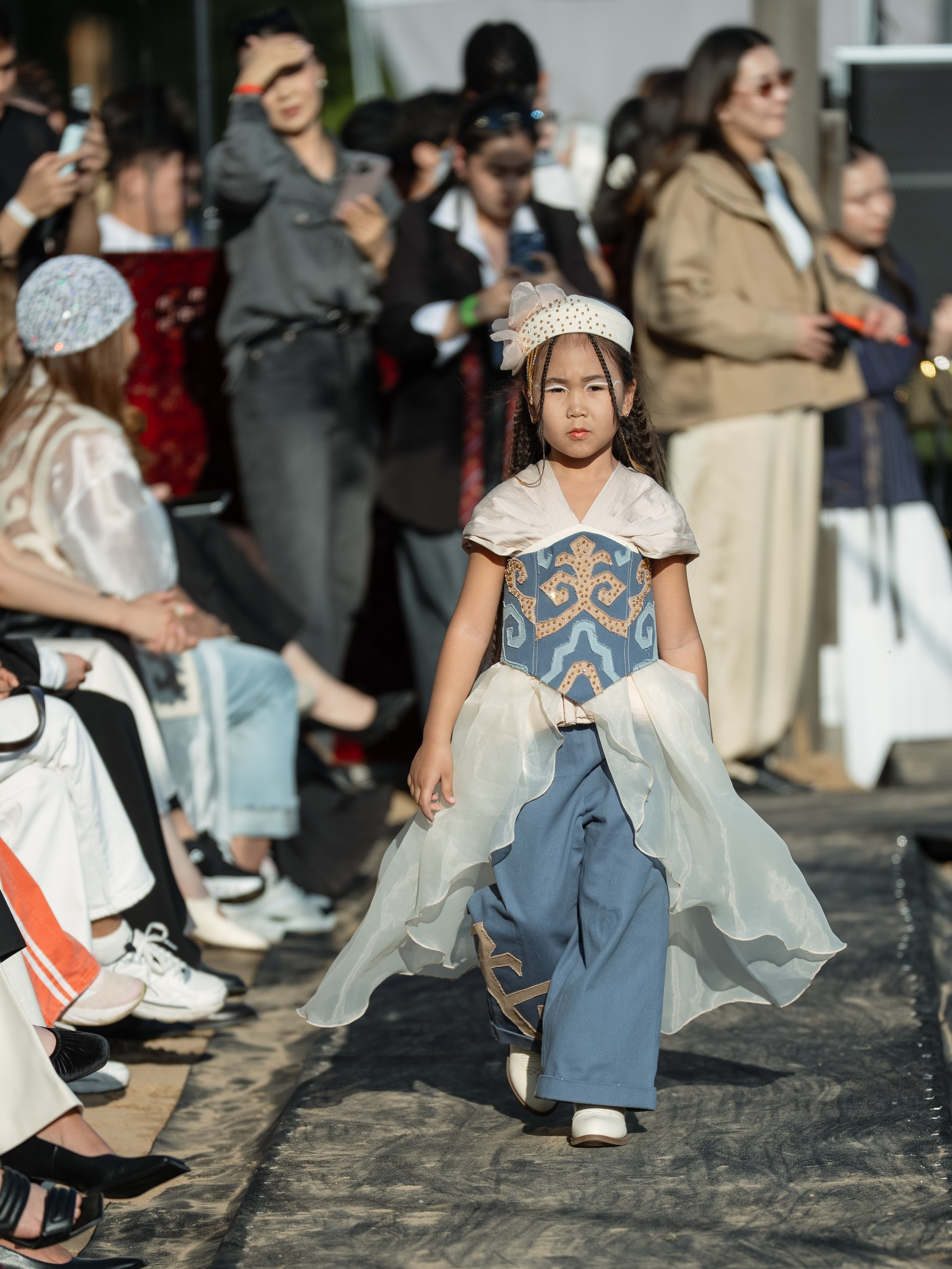 Brand Darideiya. Сайт Алматинского НЮ АРТ, будуар и фэшн фотографа Дениса Карпенко