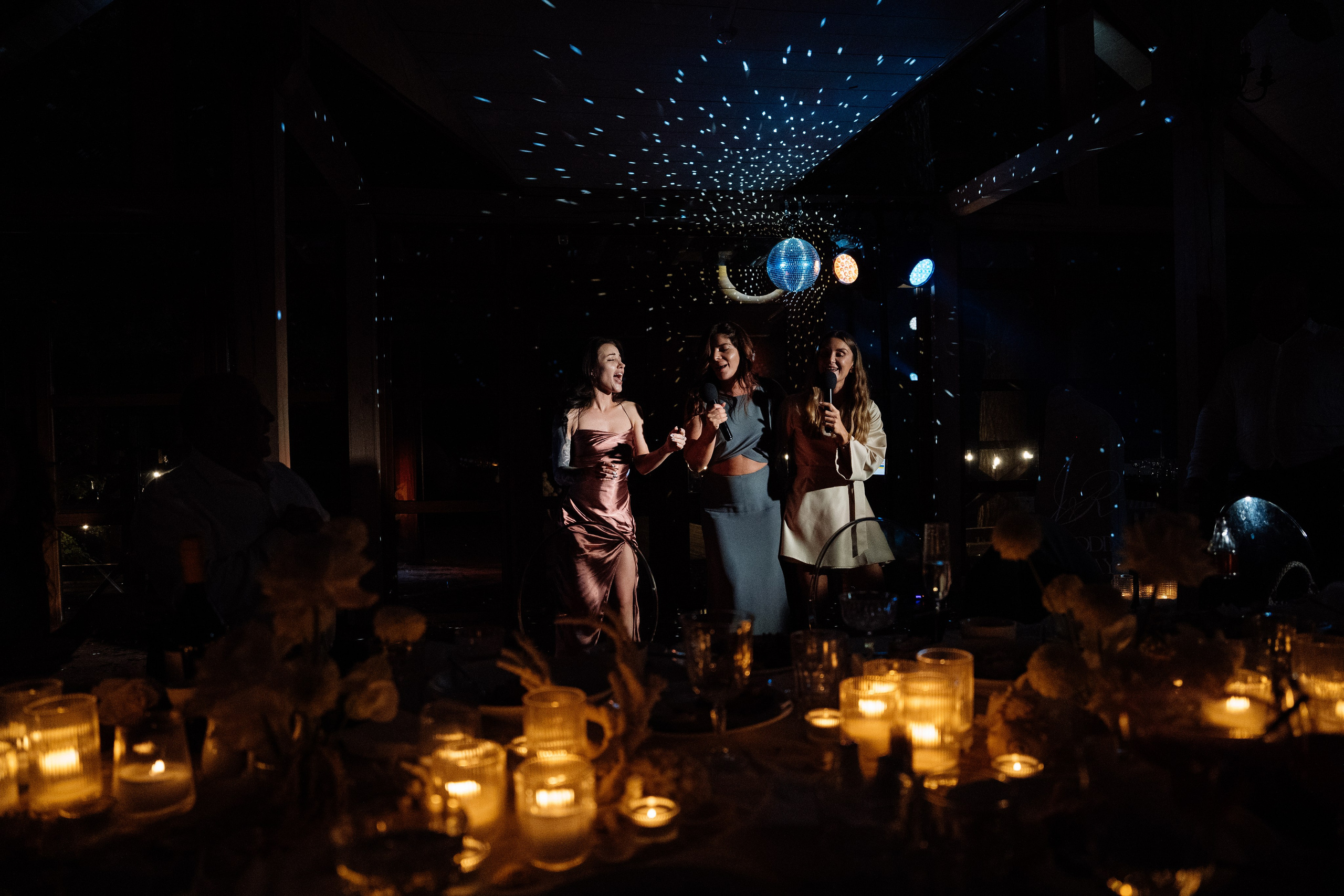 Свадьба в русской рыбалке. Свадебный фотограф организатор в Санкт-Петербурге Ассоль Опарина