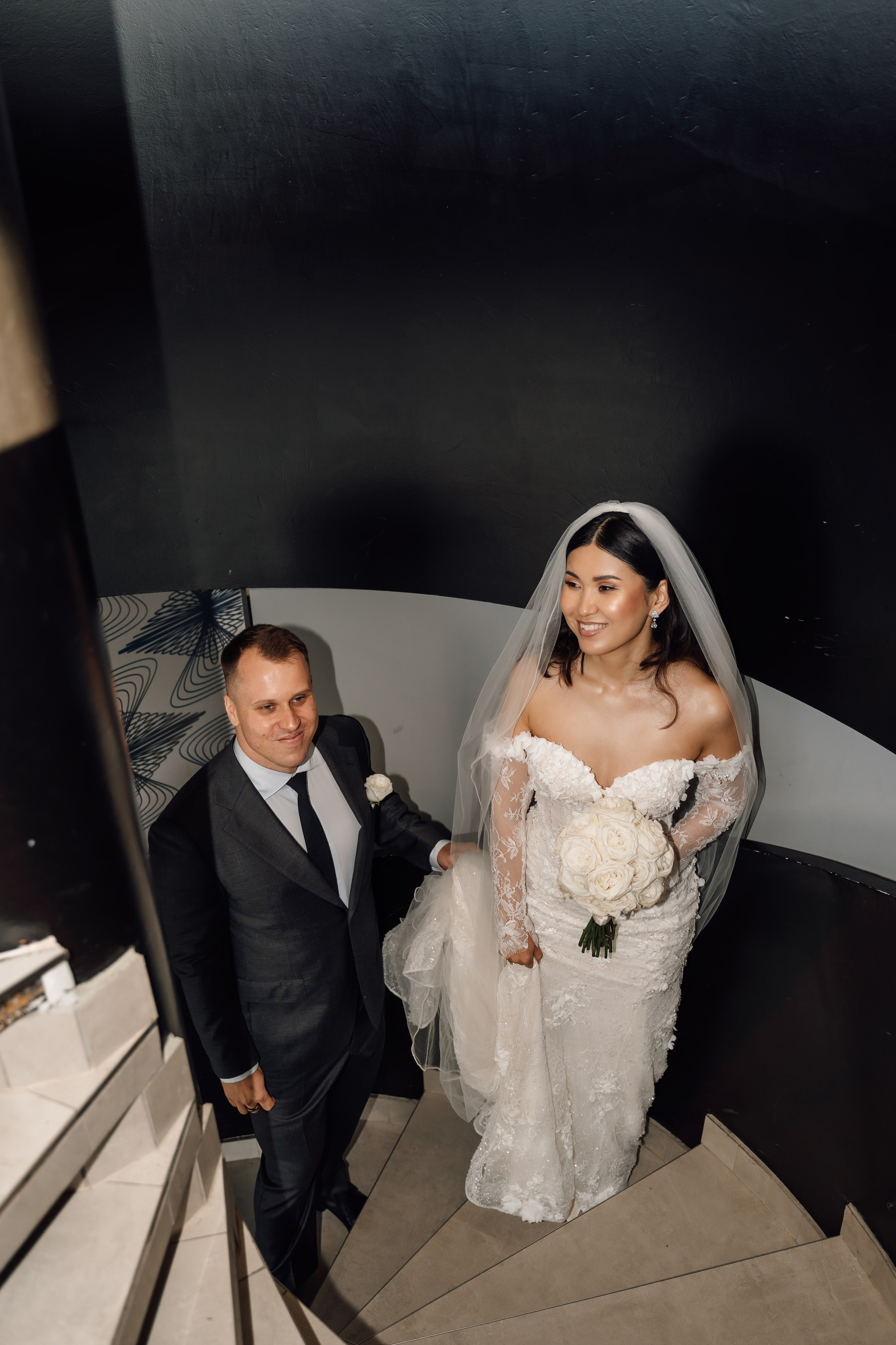 KYIAL&SWORN. Anastasiia Vainer – Hochzeits- und Porträtfotografin in Deutschland und ganz Europa