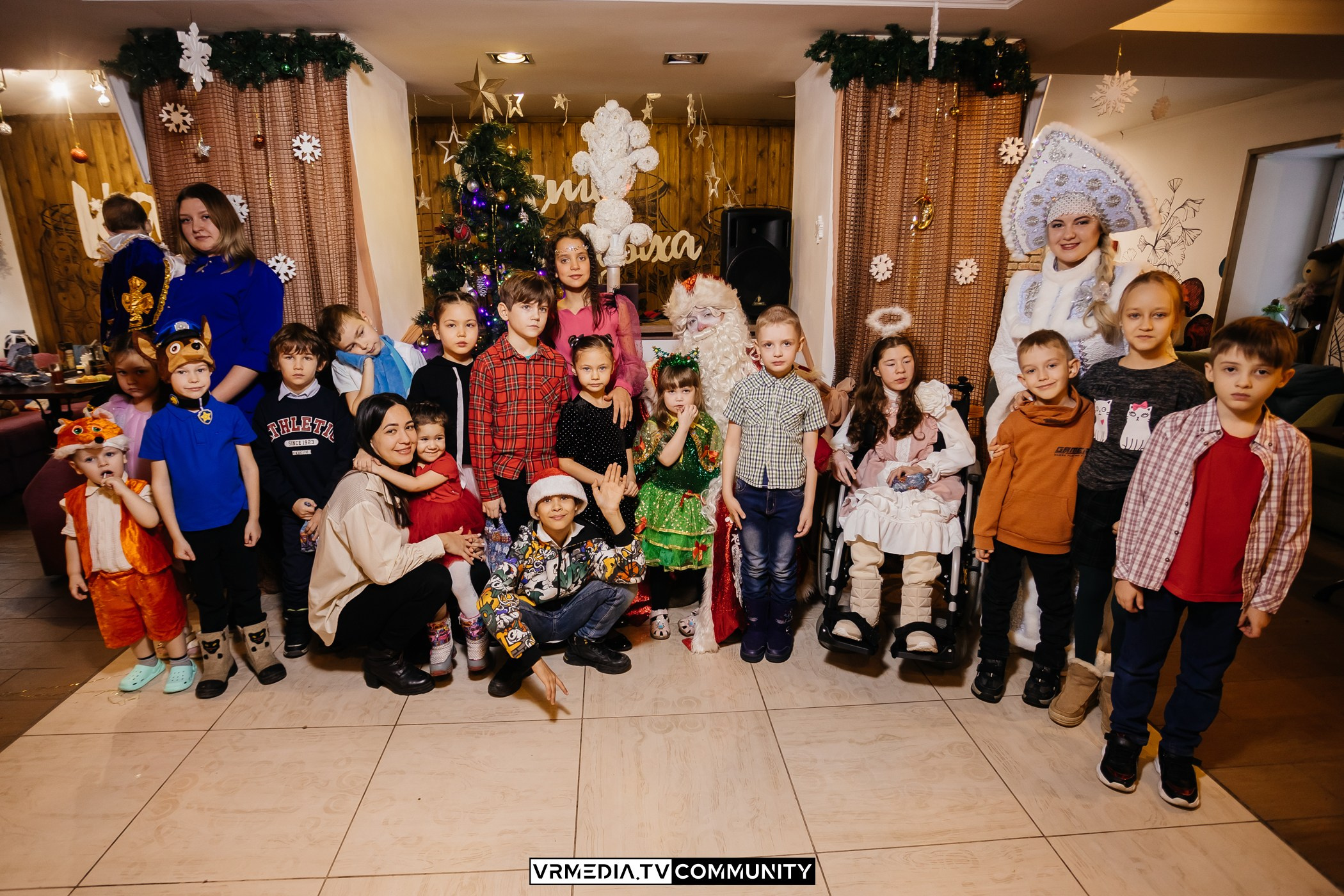 Новогодний вечер в кафе «КАмпот»