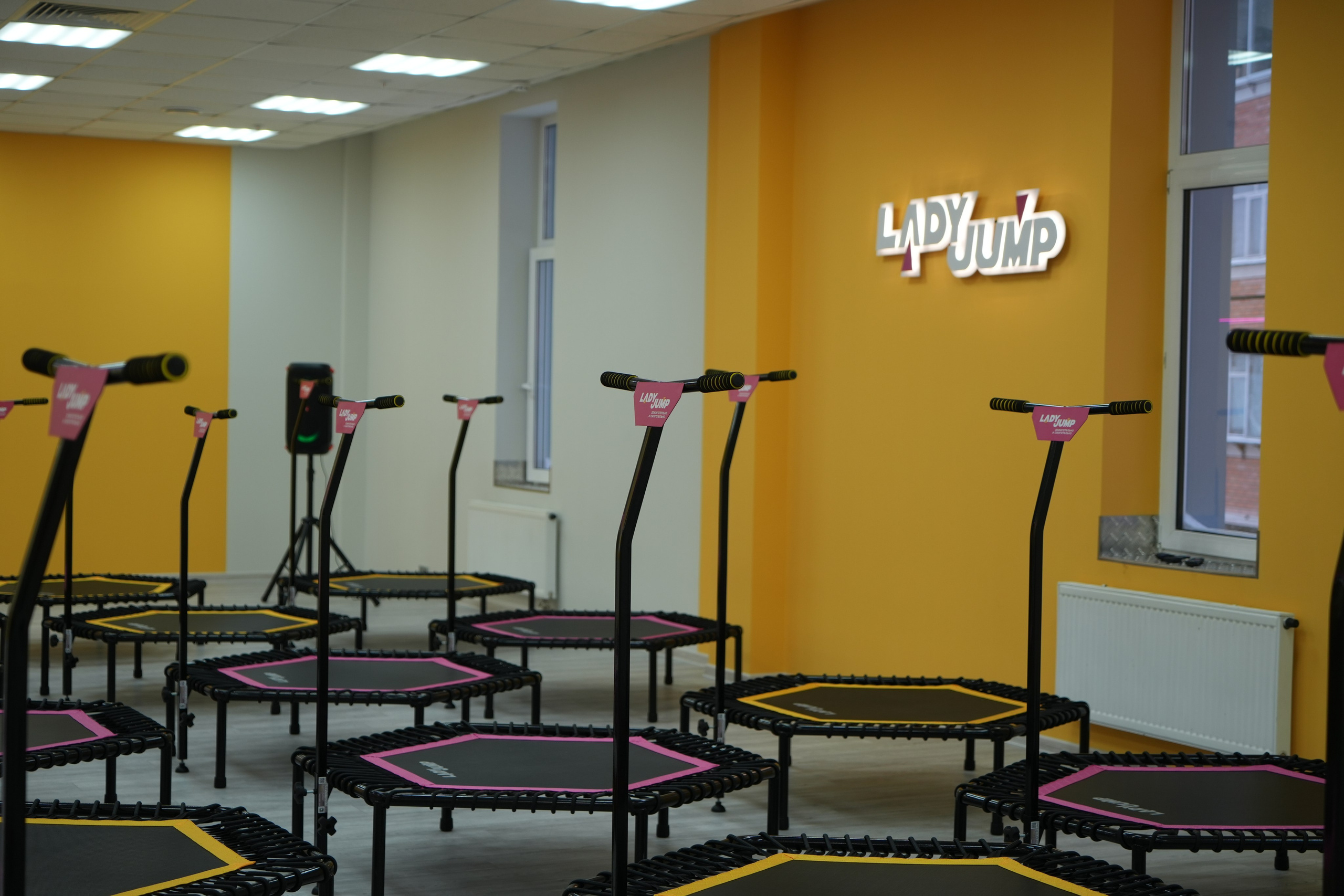 Открытие батутного центра «Lady Jump». Видеограф и Фотограф в Москве