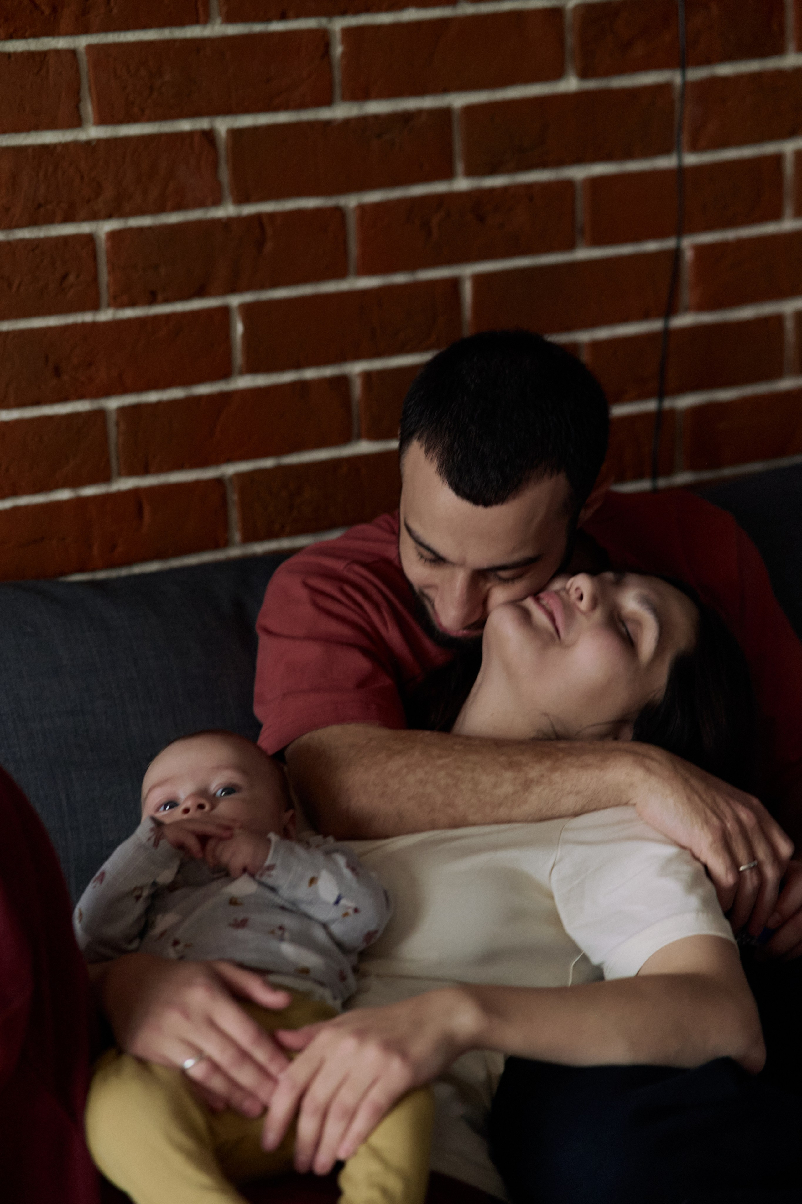 Эмир, Диана, Леон и Амин дома. Семейный и свадебный lifestyle-фотограф в Москве Мария Петрова