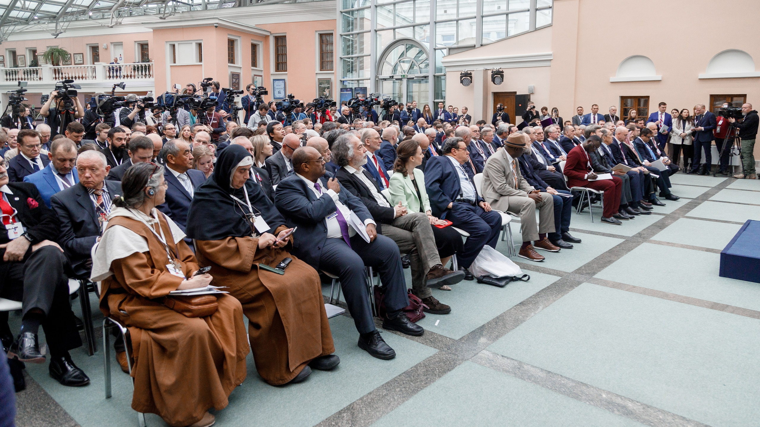 Репортажный фотограф Борис Геер