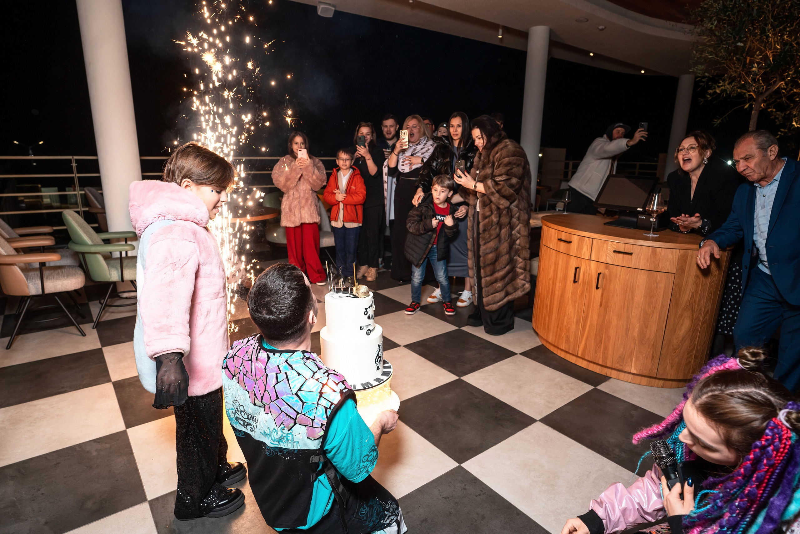 Фотограф в Сочи на день рождение. Фотограф Сочи