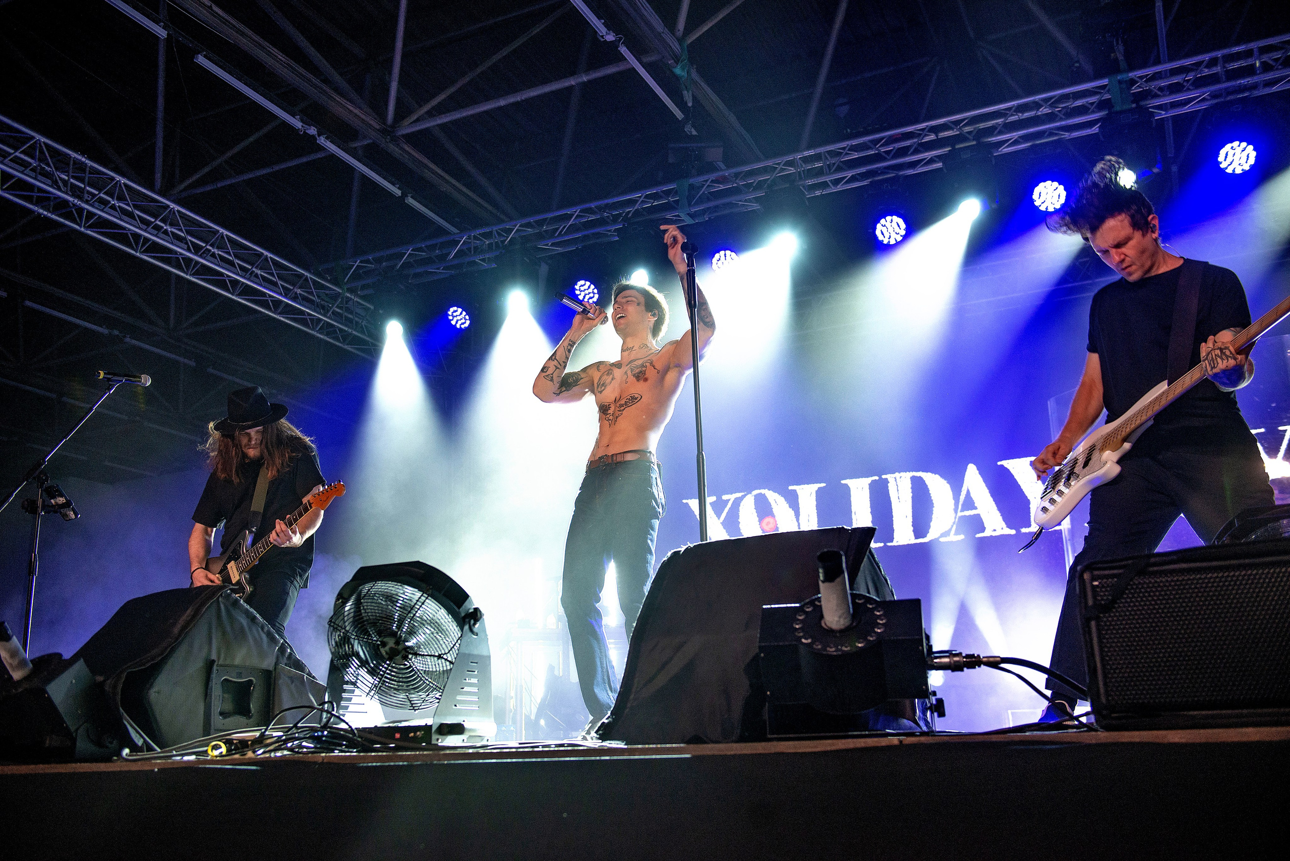 Концерт Хolidayboy. Школьный, фэшн фотограф в Тюмени и в России Ирина Королева