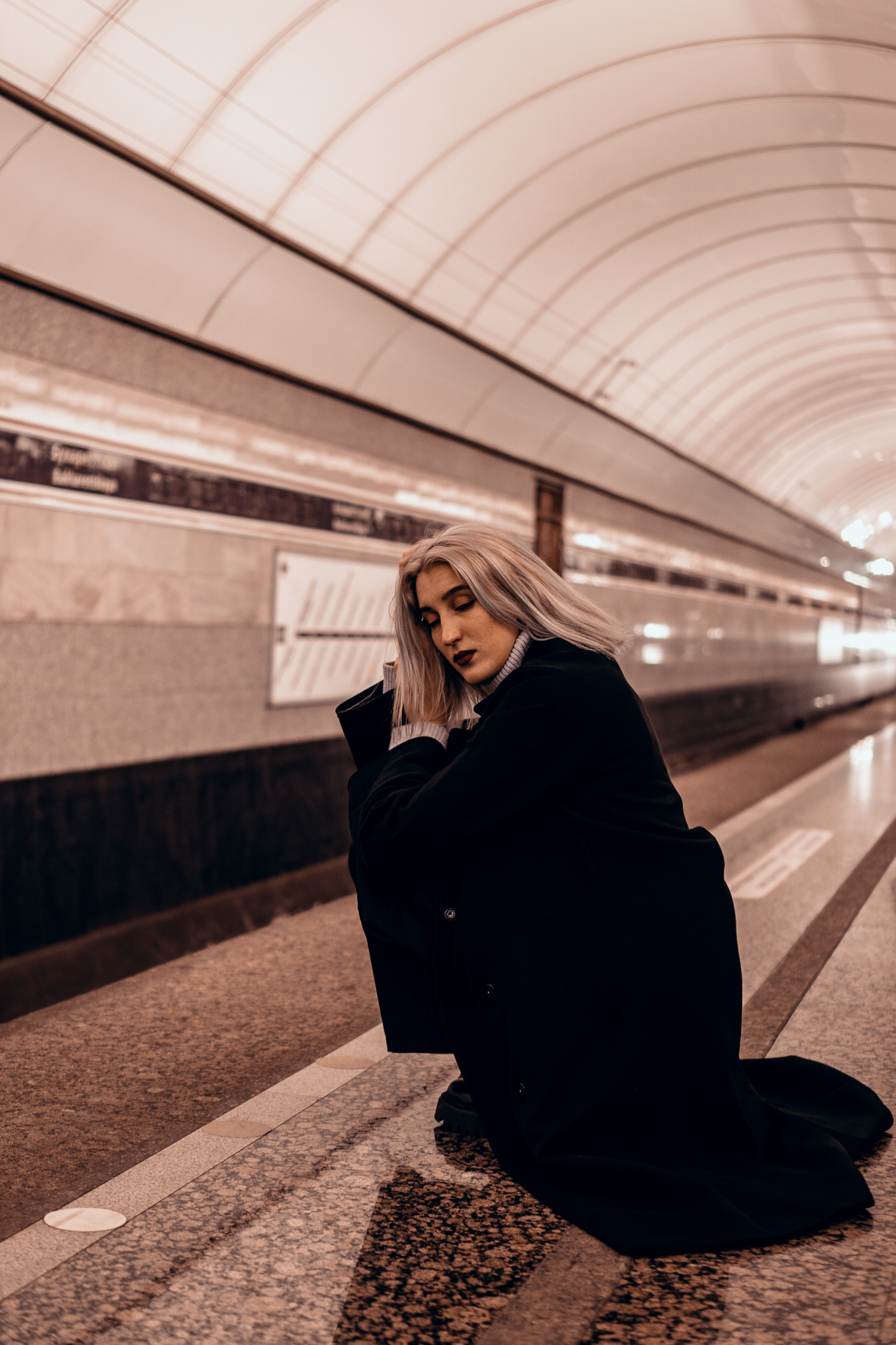 Анастасия в Метро. Профессиональный фотограф, Санкт-Петербург — Виктория Богомолова