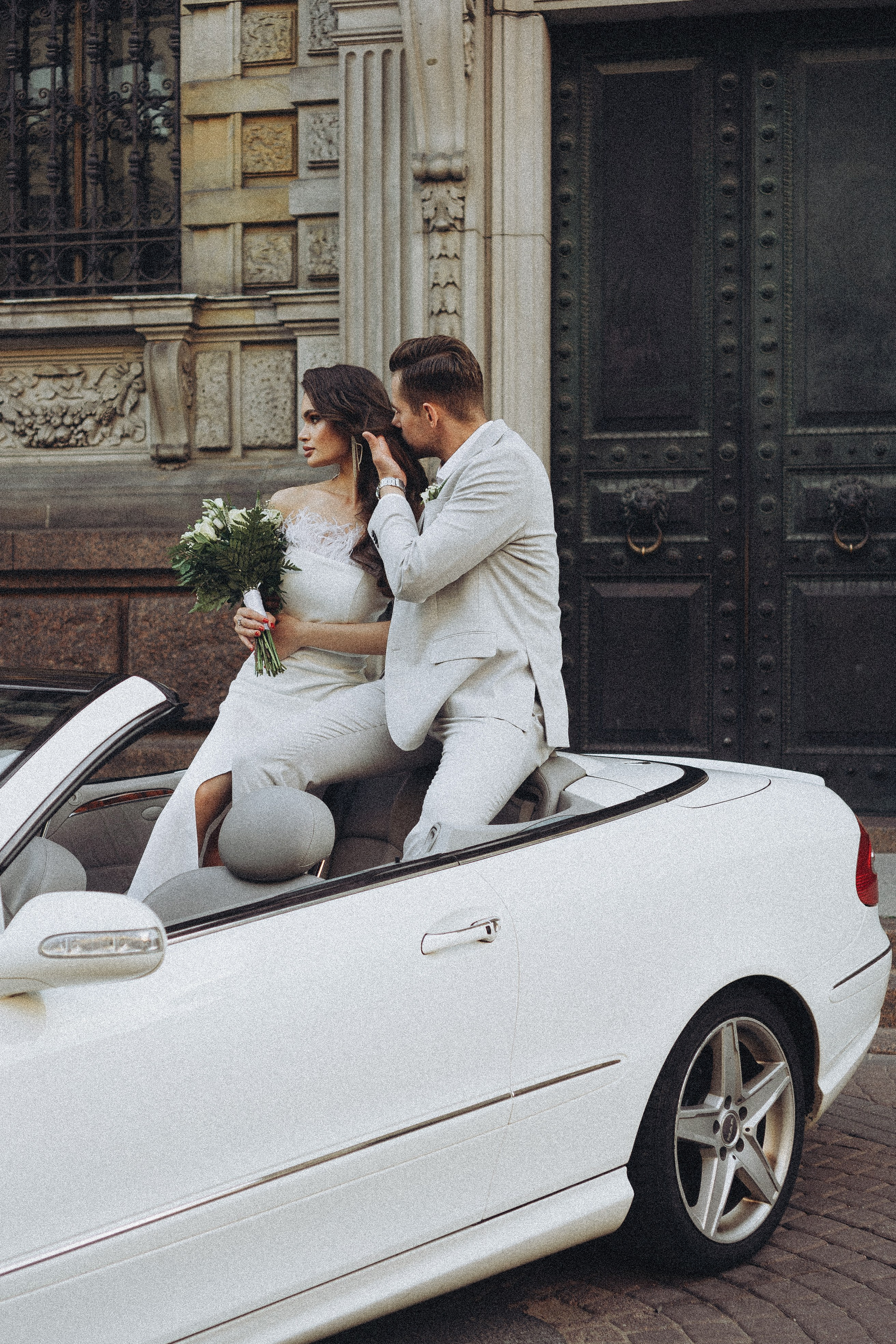 Свадебная сьемка у академии Штиглица. Профессиональный фотограф, Санкт-Петербург — Виктория Богомолова