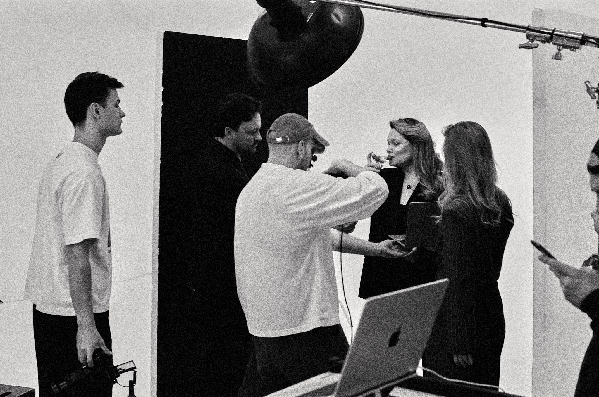 Backstage from the shooting of the Zhazhda team. The Other Pavel Potseluev — film photography and mastery of meat business